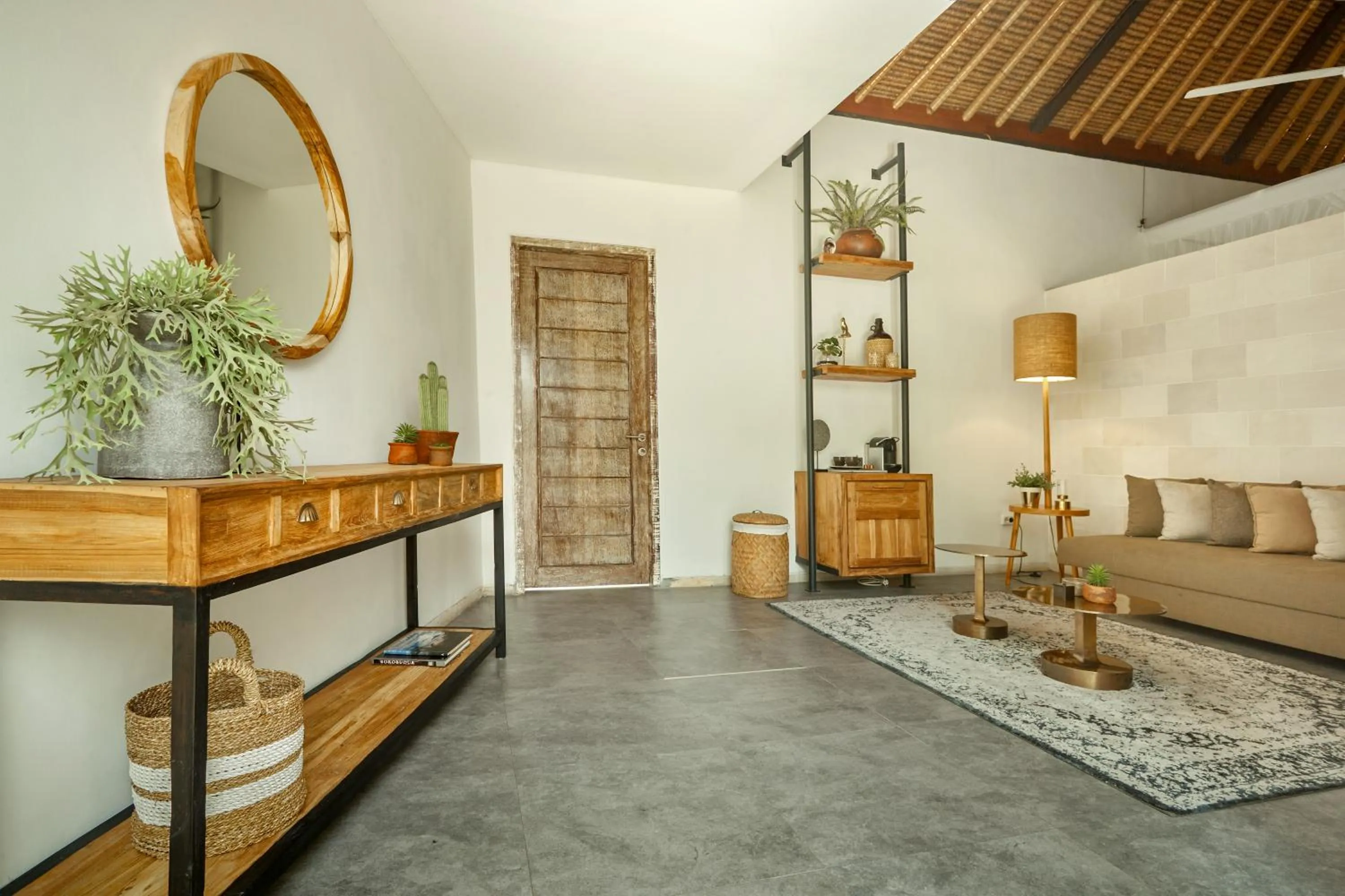 Lempuyang Boutique Hotel