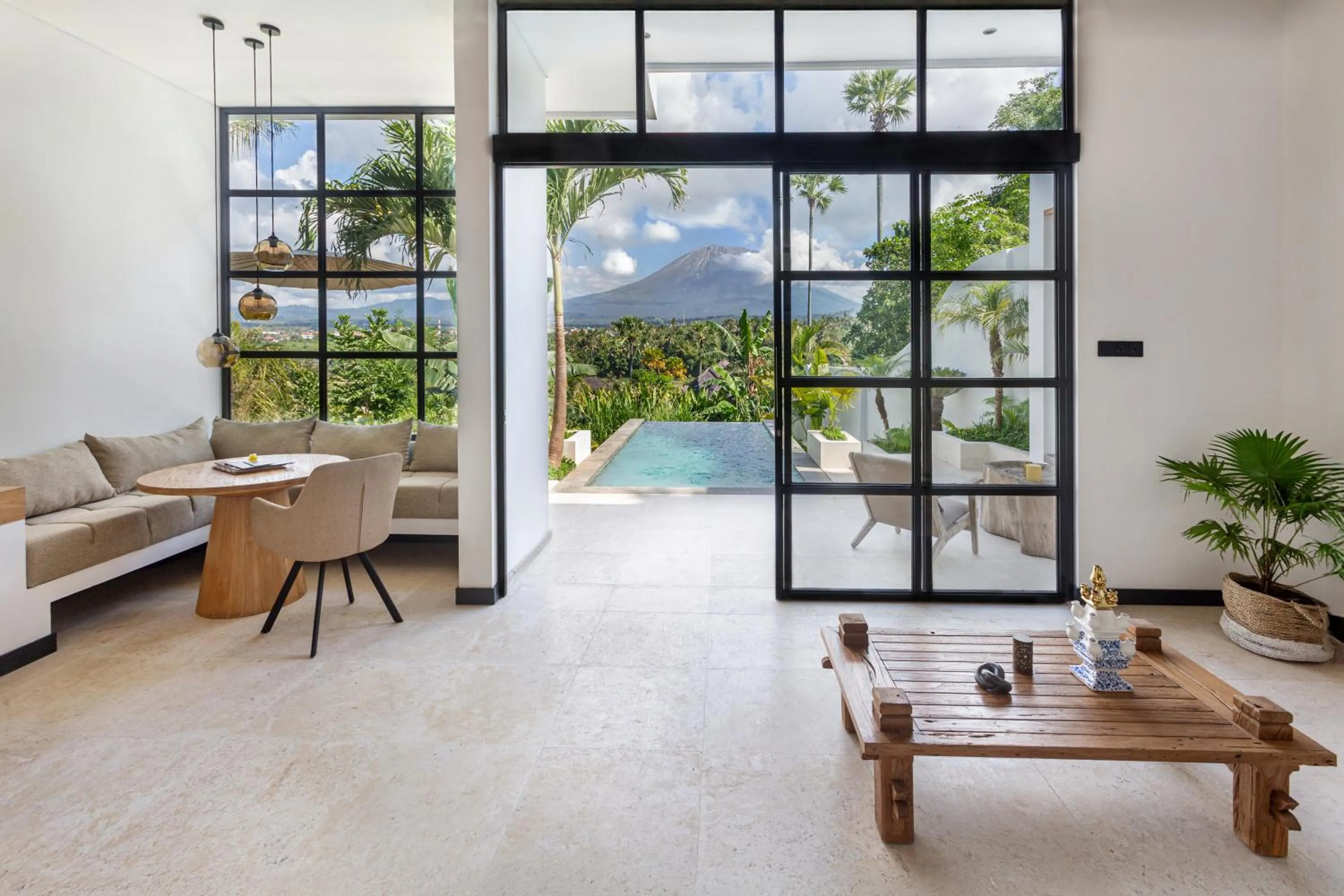 Lempuyang Boutique Hotel