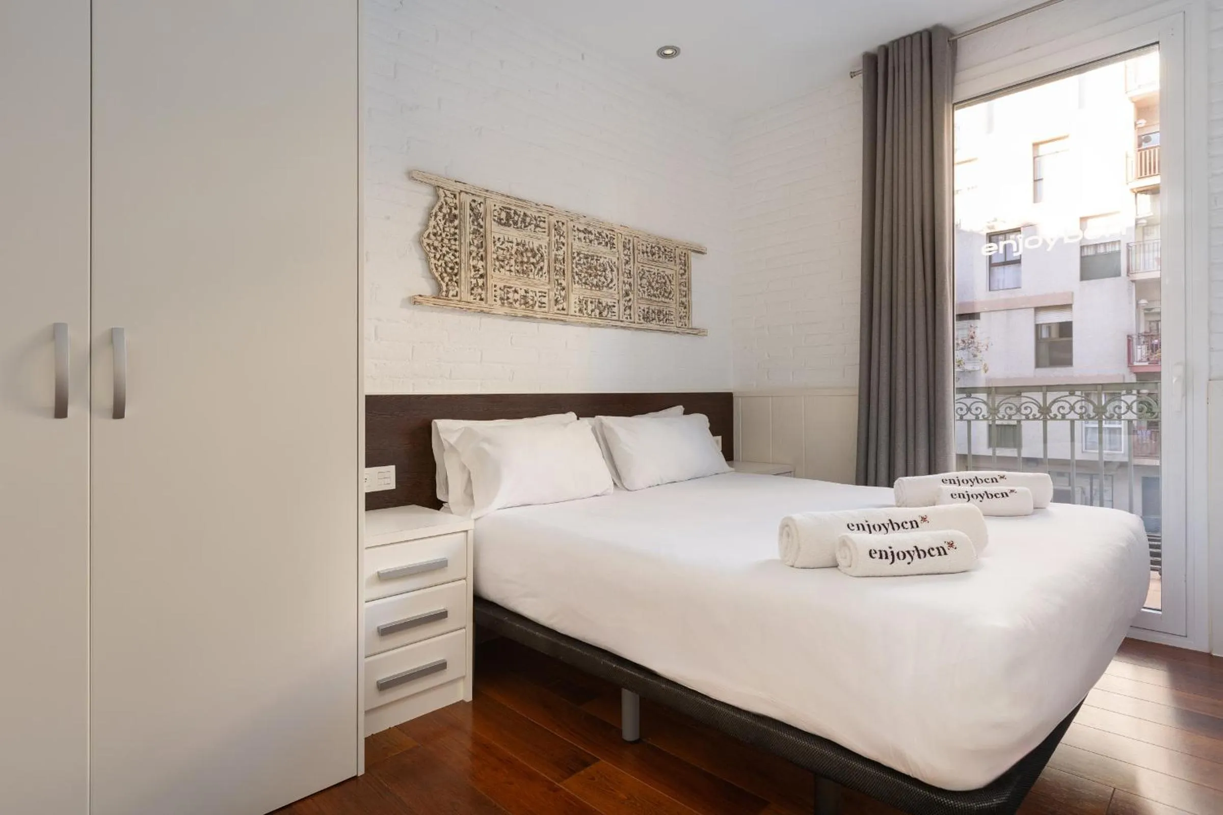 Bed in Enjoybcn Gaudi Apartments