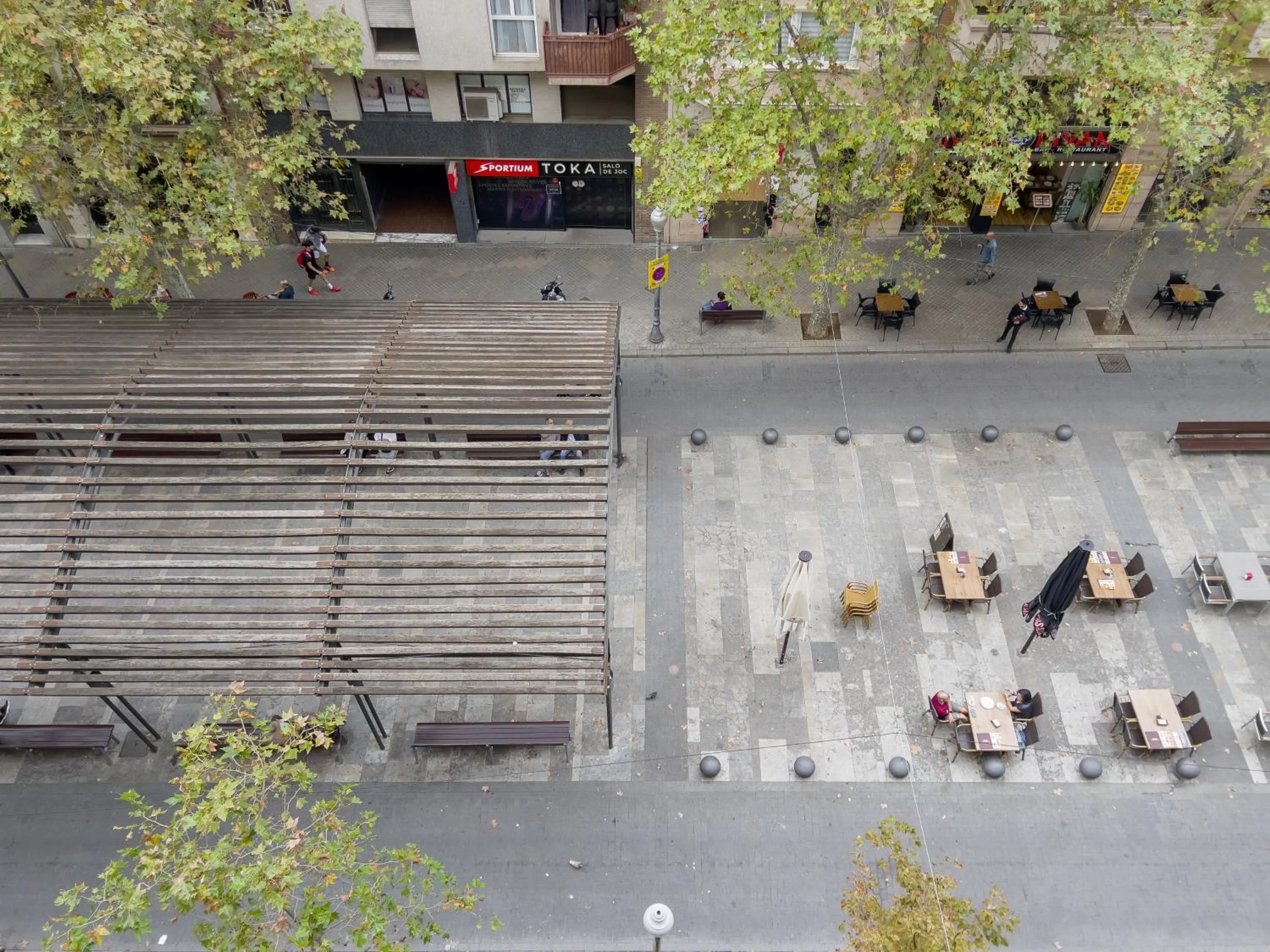 Street view in Enjoybcn Gaudi Apartments