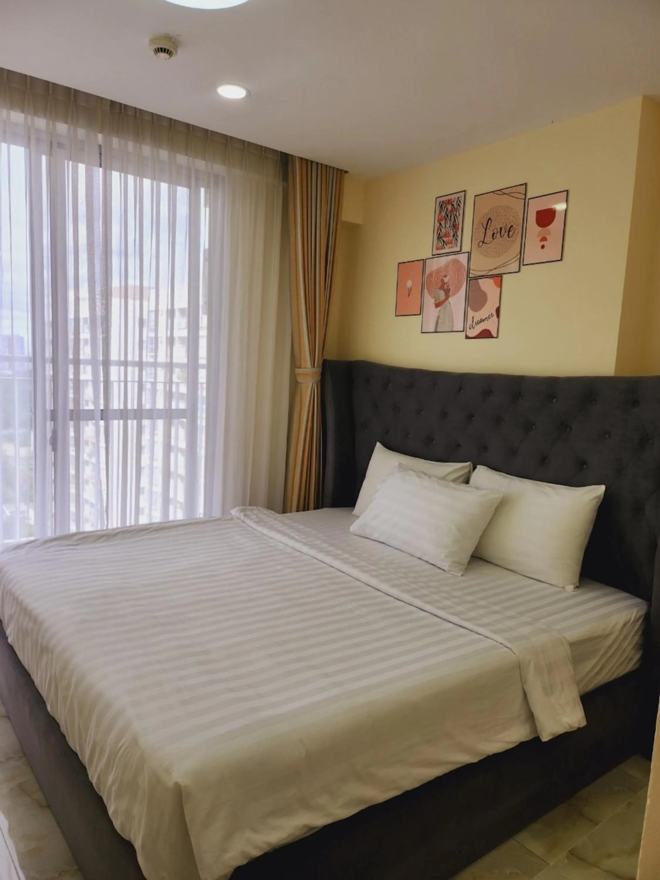 Bed in Michael Apartment Scenic Valley