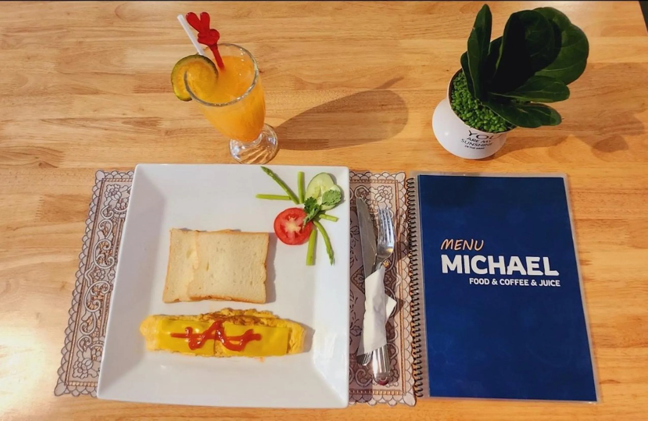 Restaurant/places to eat in Michael Apartment Scenic Valley