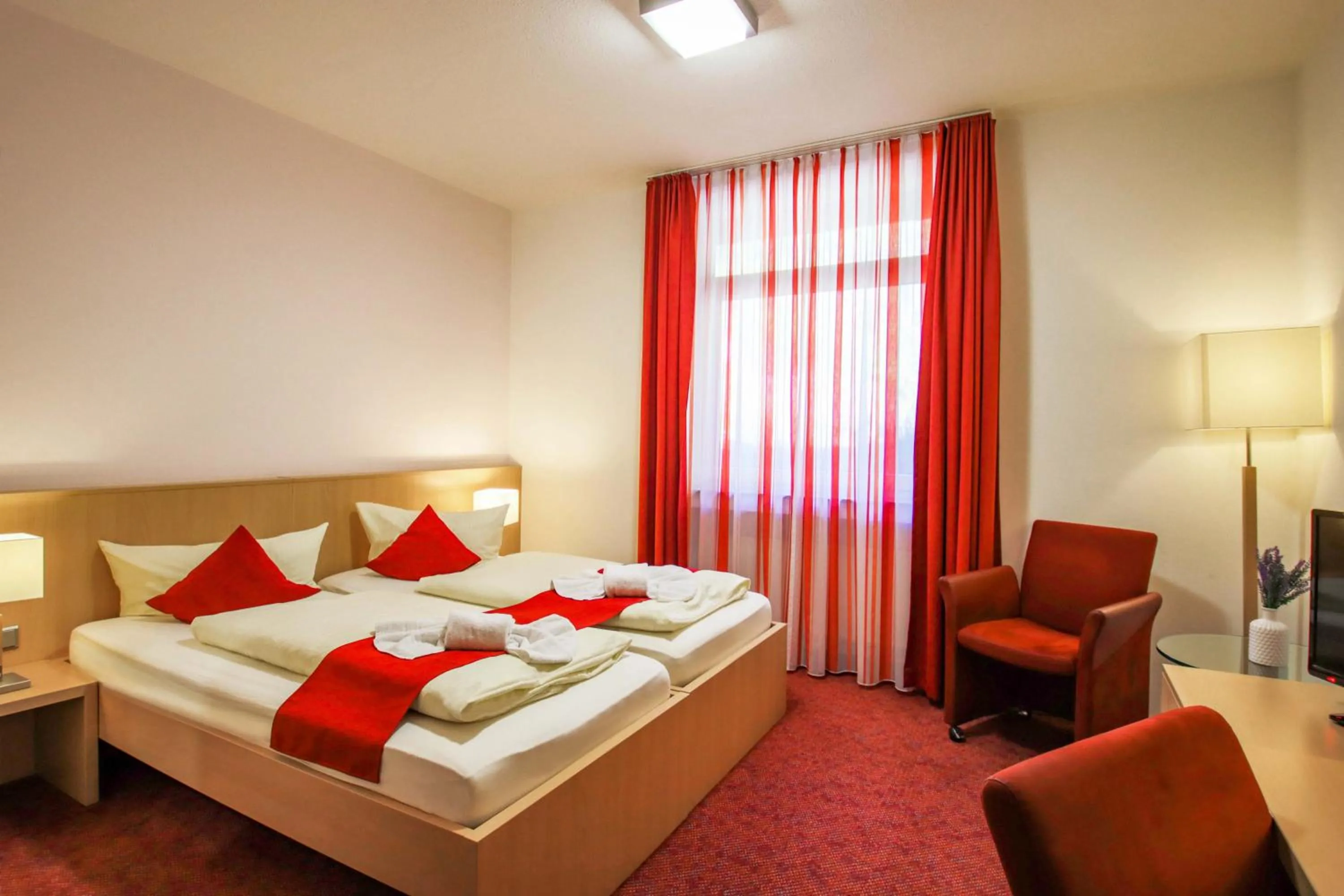 Photo of the whole room, Bed in Panorama Hotel Winterberg