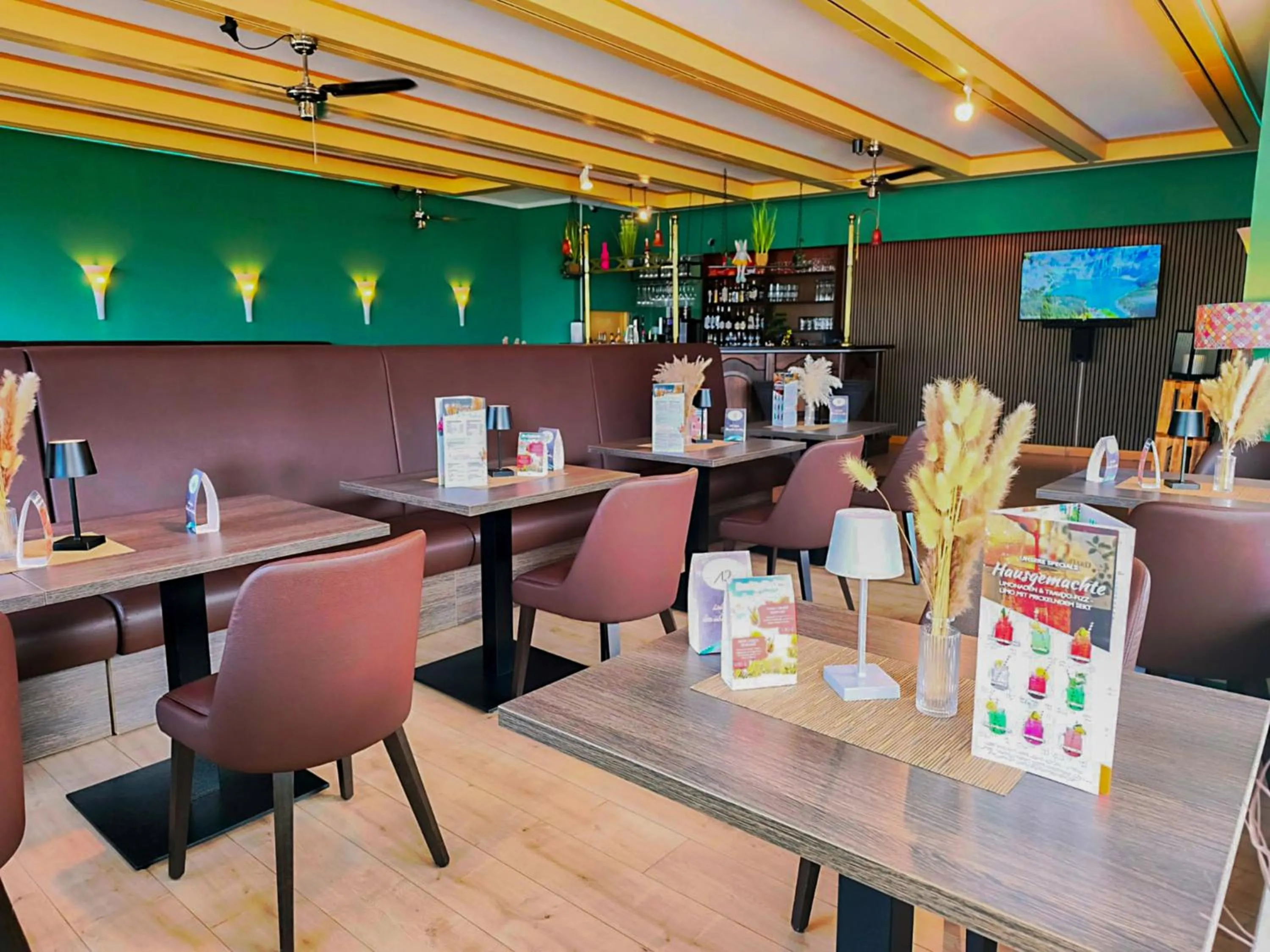 Lounge or bar in Panorama Hotel Winterberg