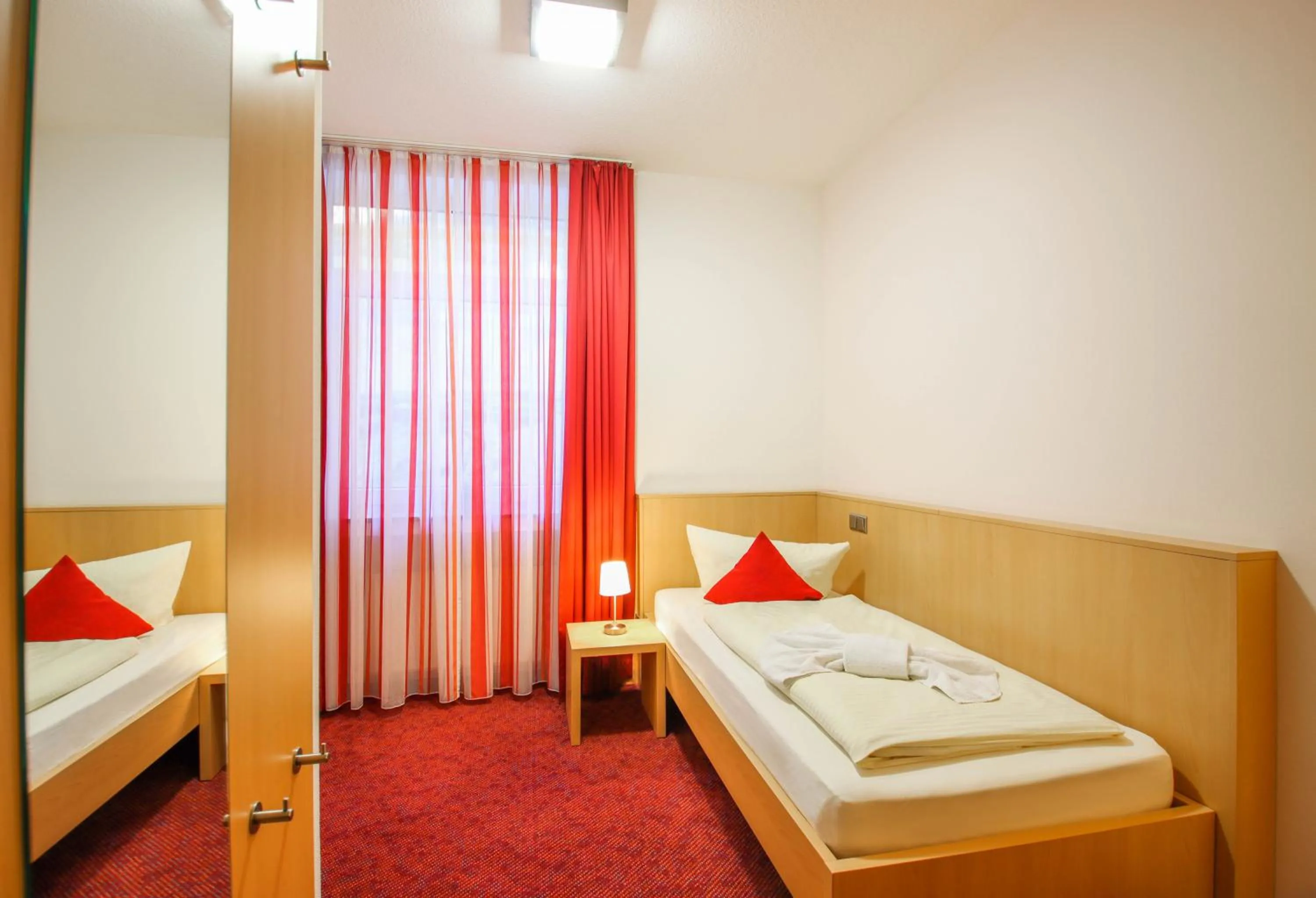 Photo of the whole room, Bed in Panorama Hotel Winterberg