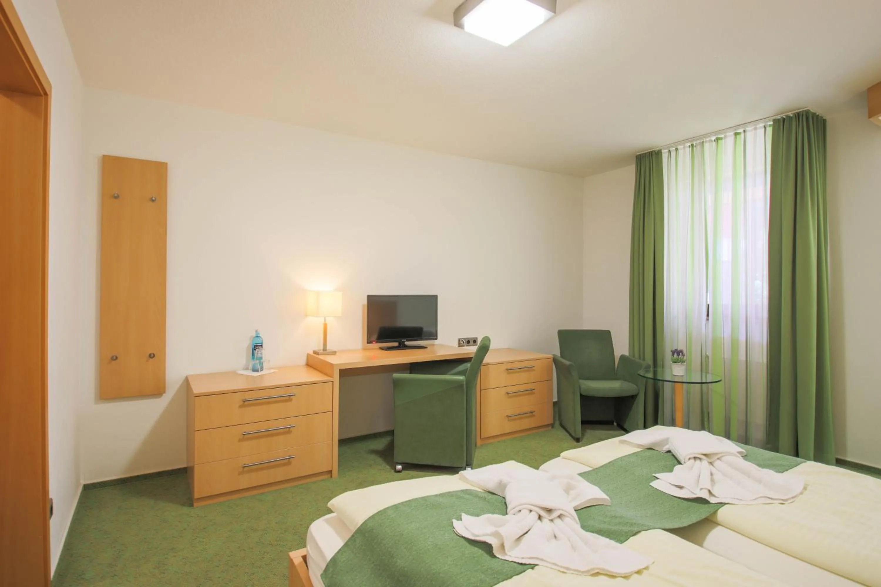 Photo of the whole room, Bed in Panorama Hotel Winterberg