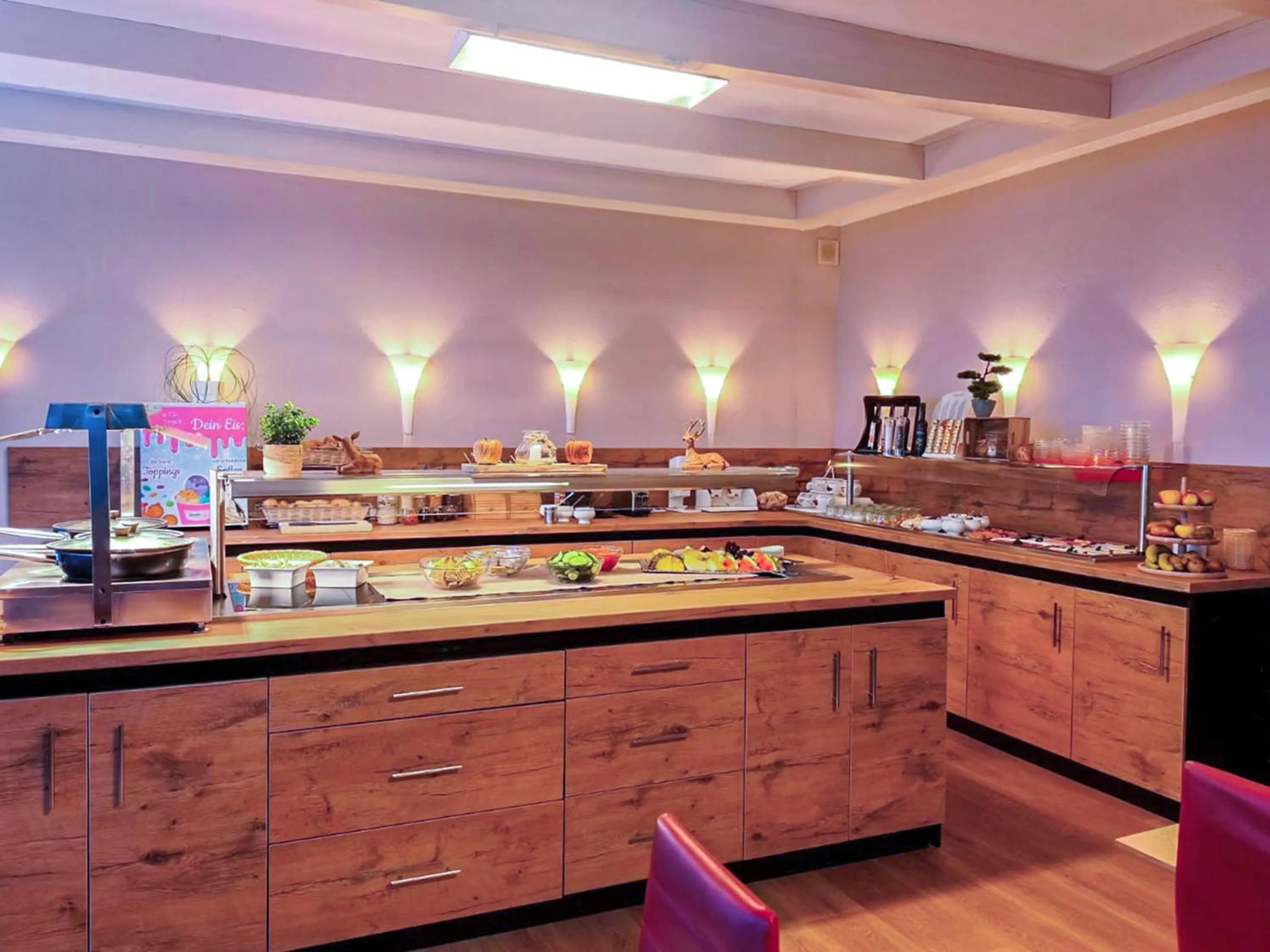 Buffet breakfast in Panorama Hotel Winterberg