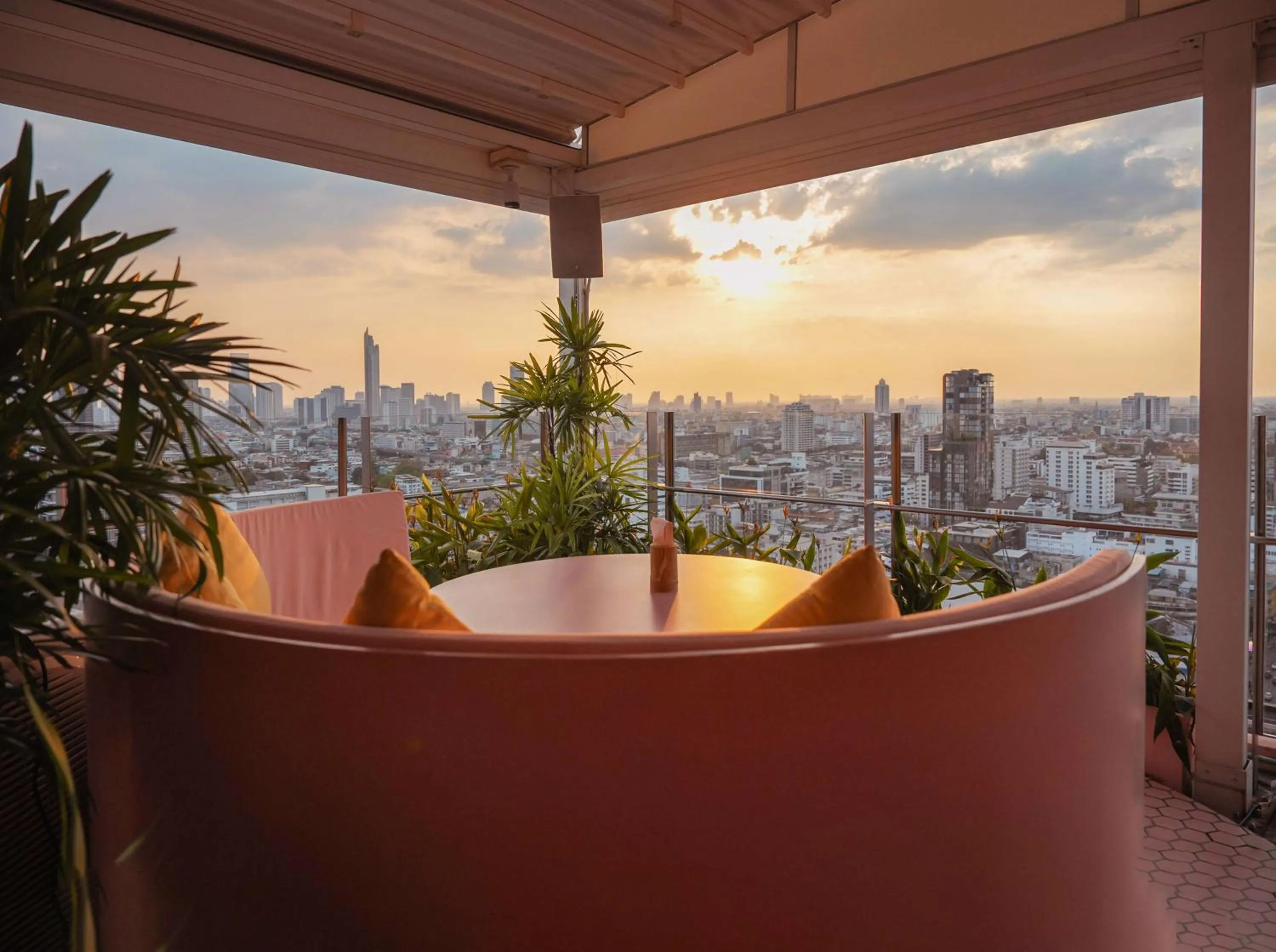 Restaurant/places to eat in Siam At Siam Design Hotel Bangkok