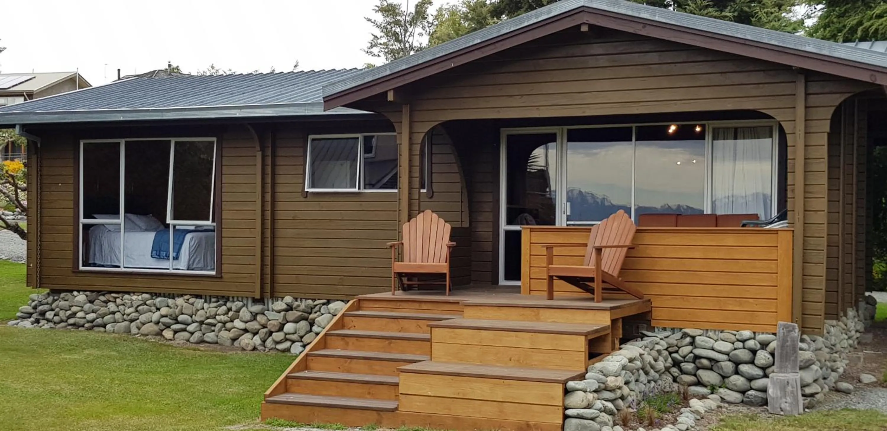 Lakeview Cottage