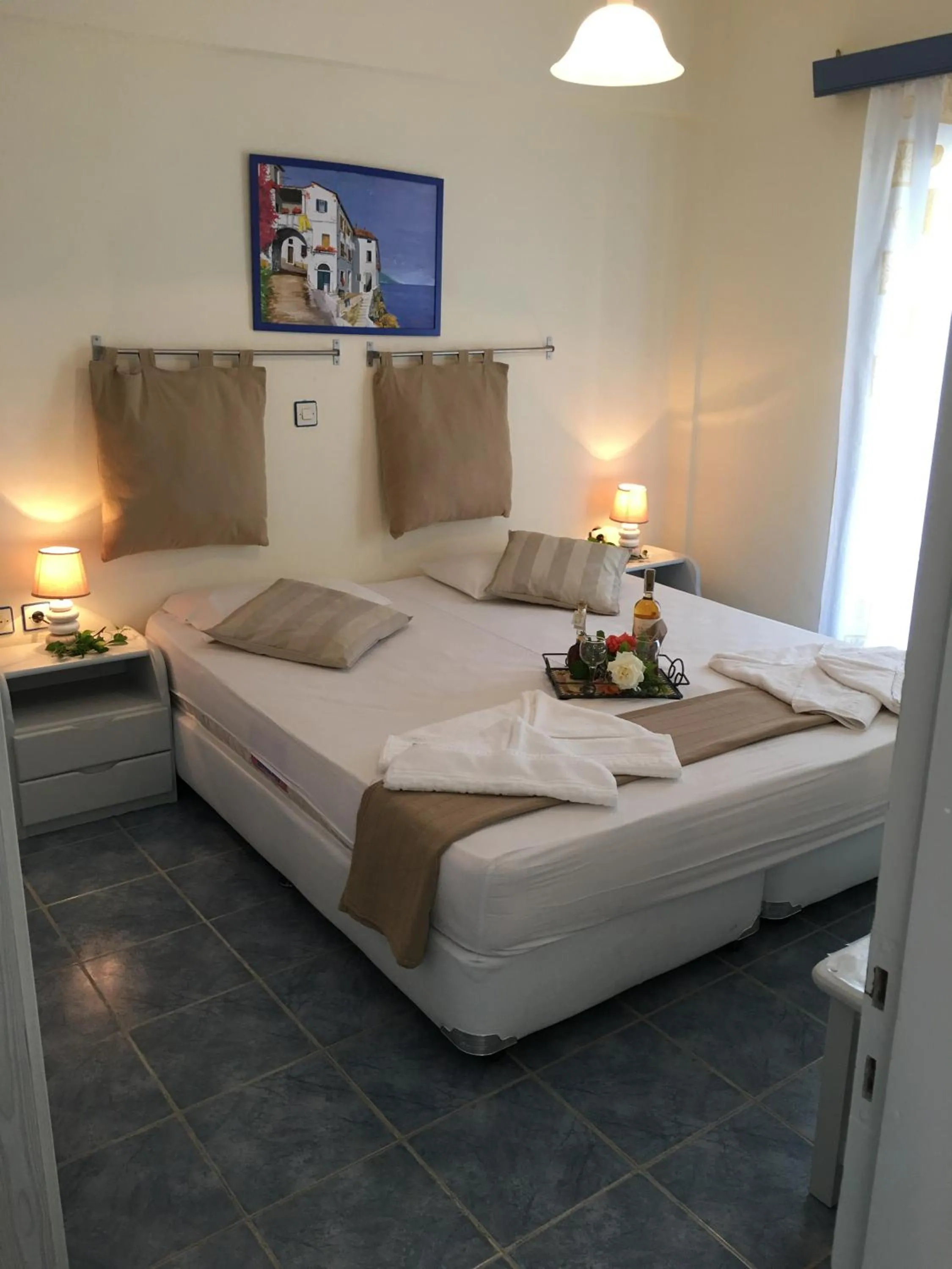 Bed in Maistrali Studios