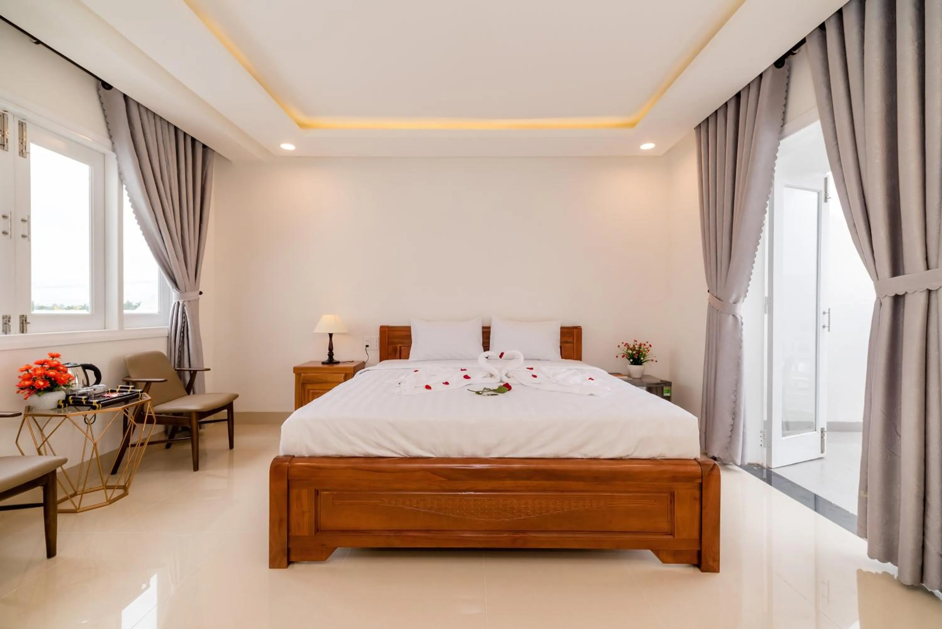 Bed in Chi Thanh Villa