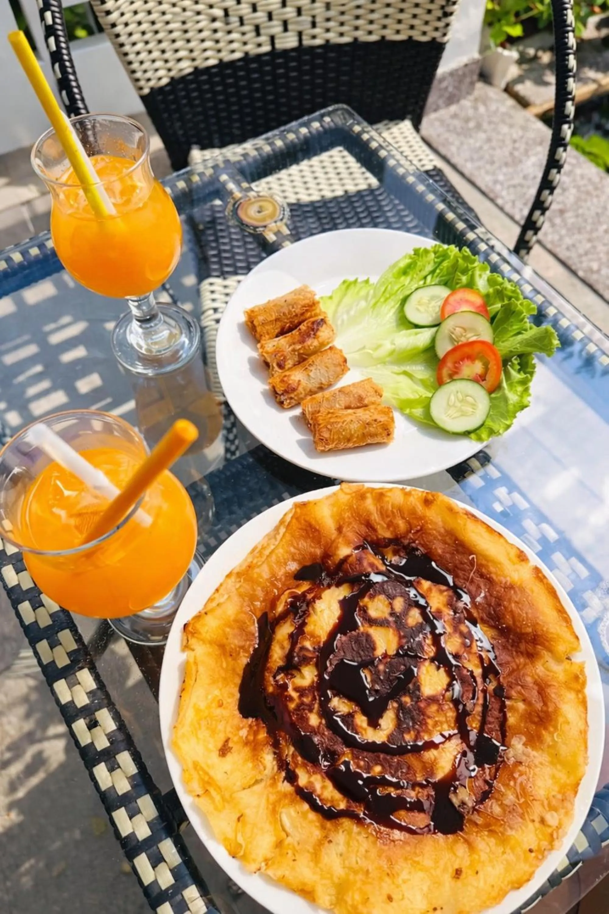 Food in Chi Thanh Villa