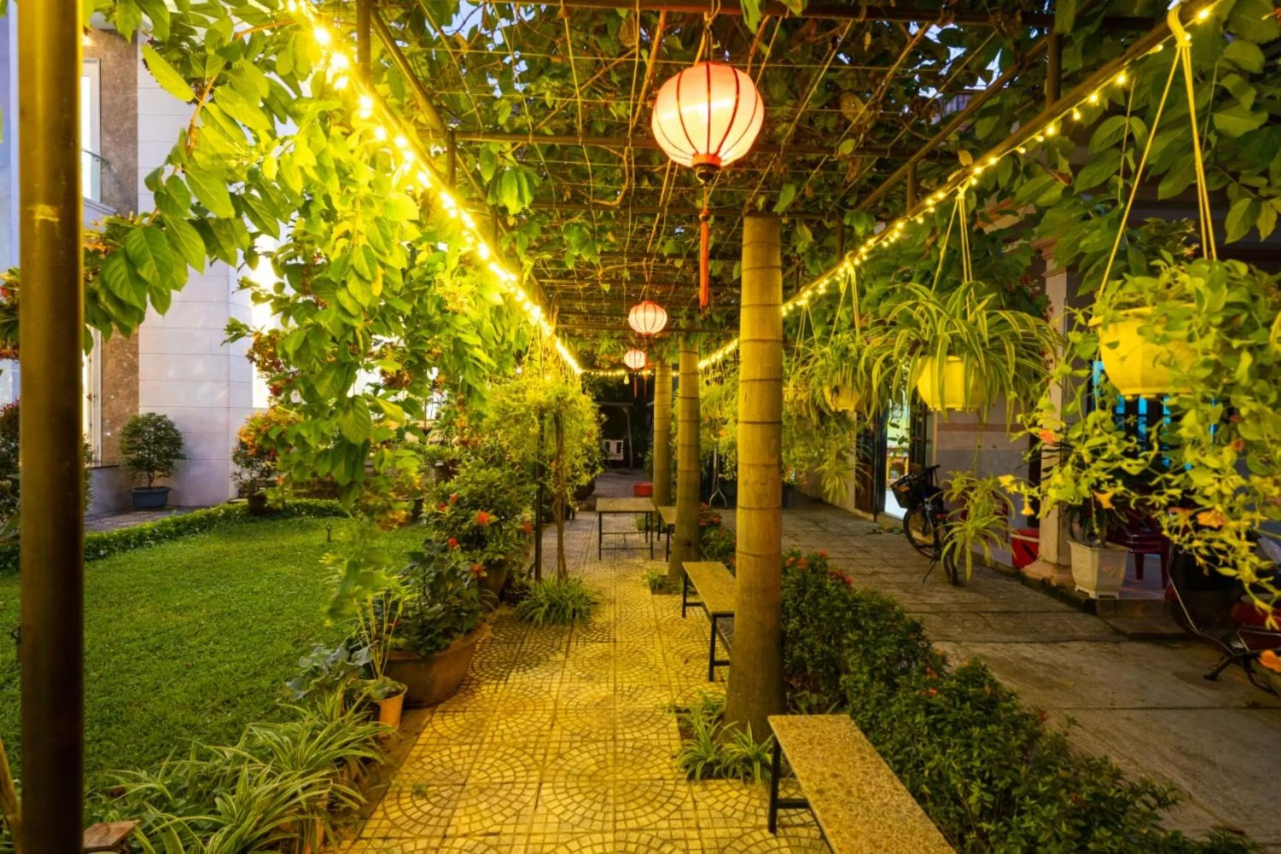 Garden in Chi Thanh Villa