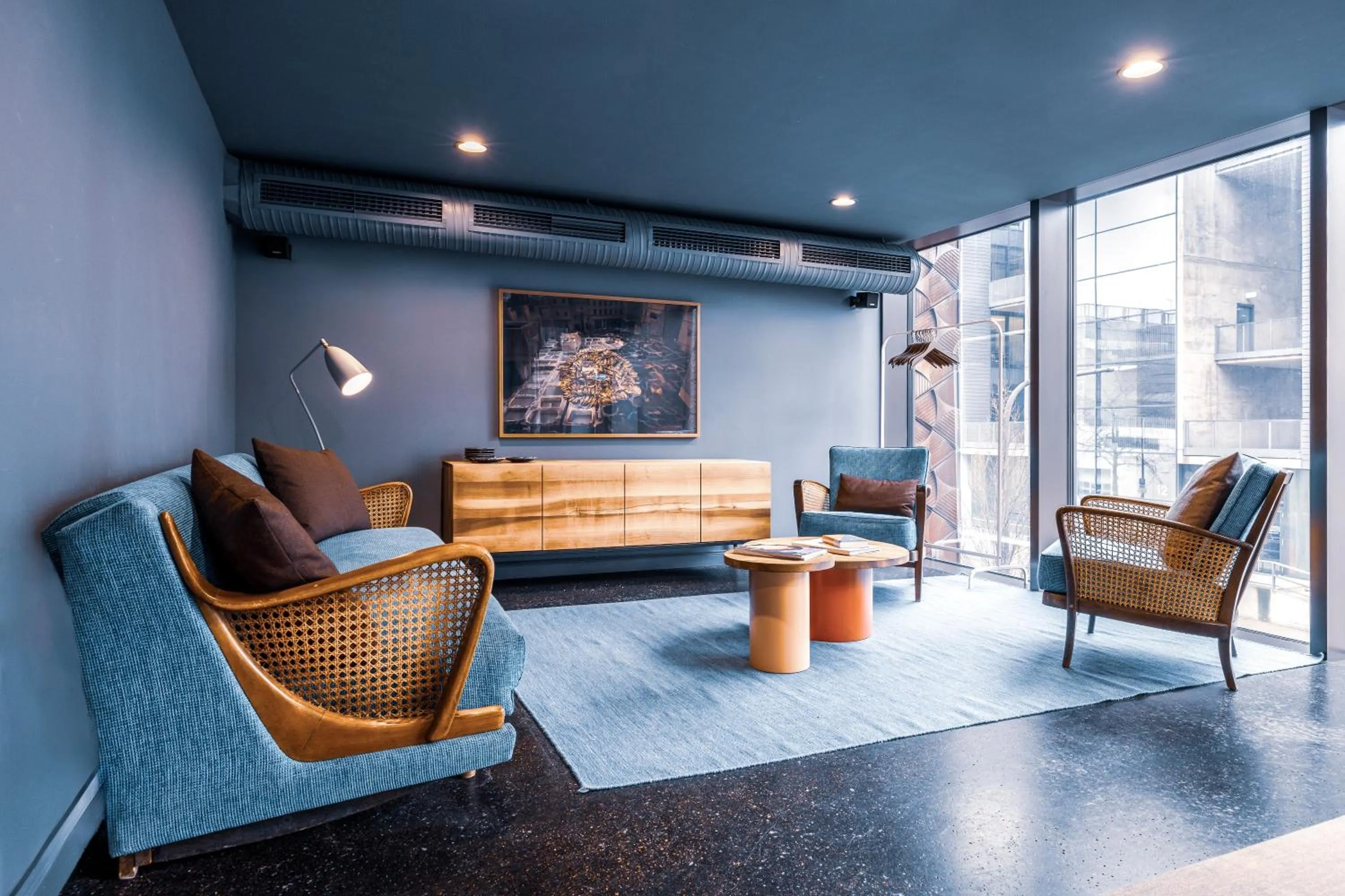 Seating area in Lindley Lindenberg