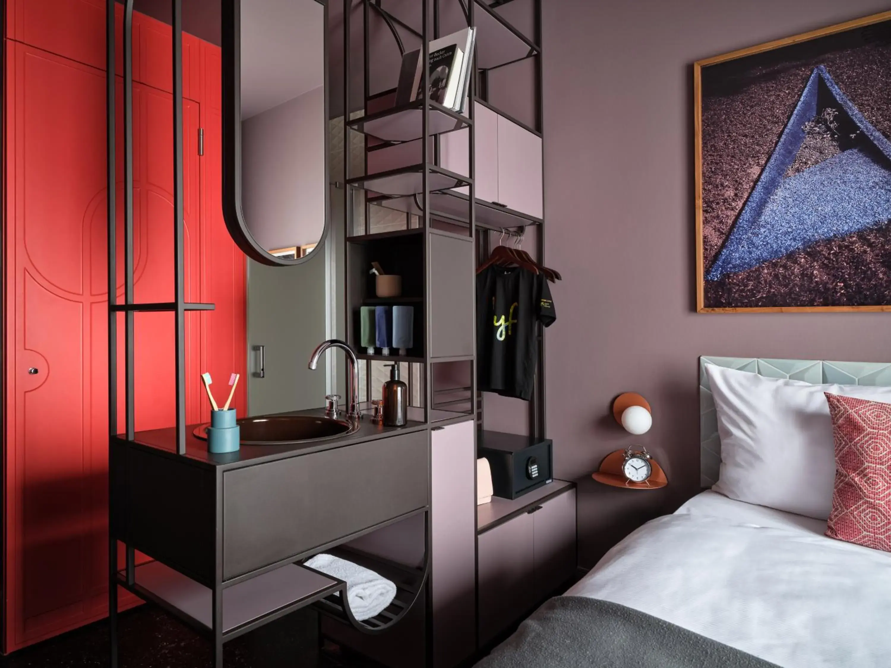 Bed in lyf East Frankfurt Bed in lyf East Frankfurt