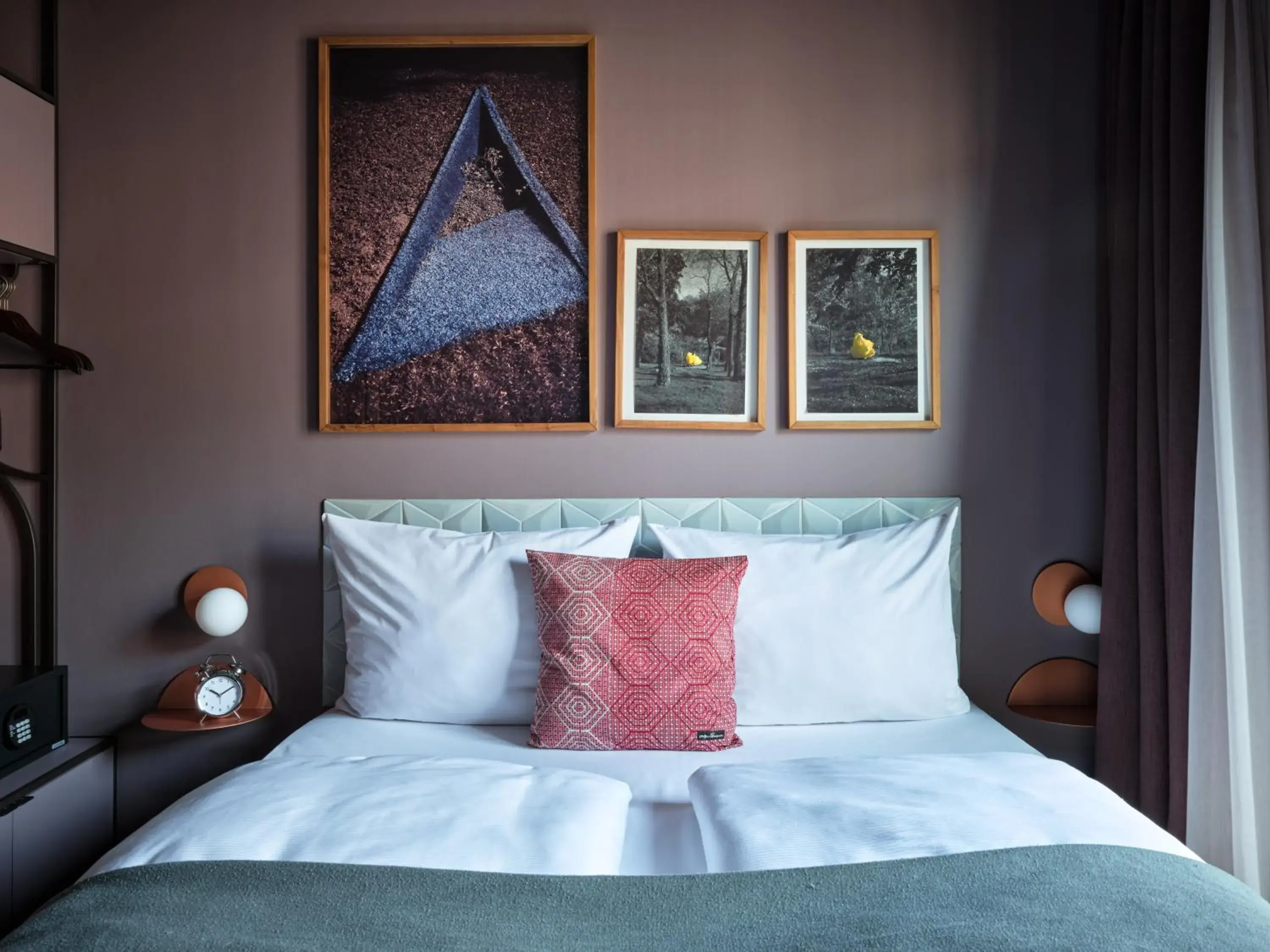 Bed in lyf East Frankfurt Bed in lyf East Frankfurt