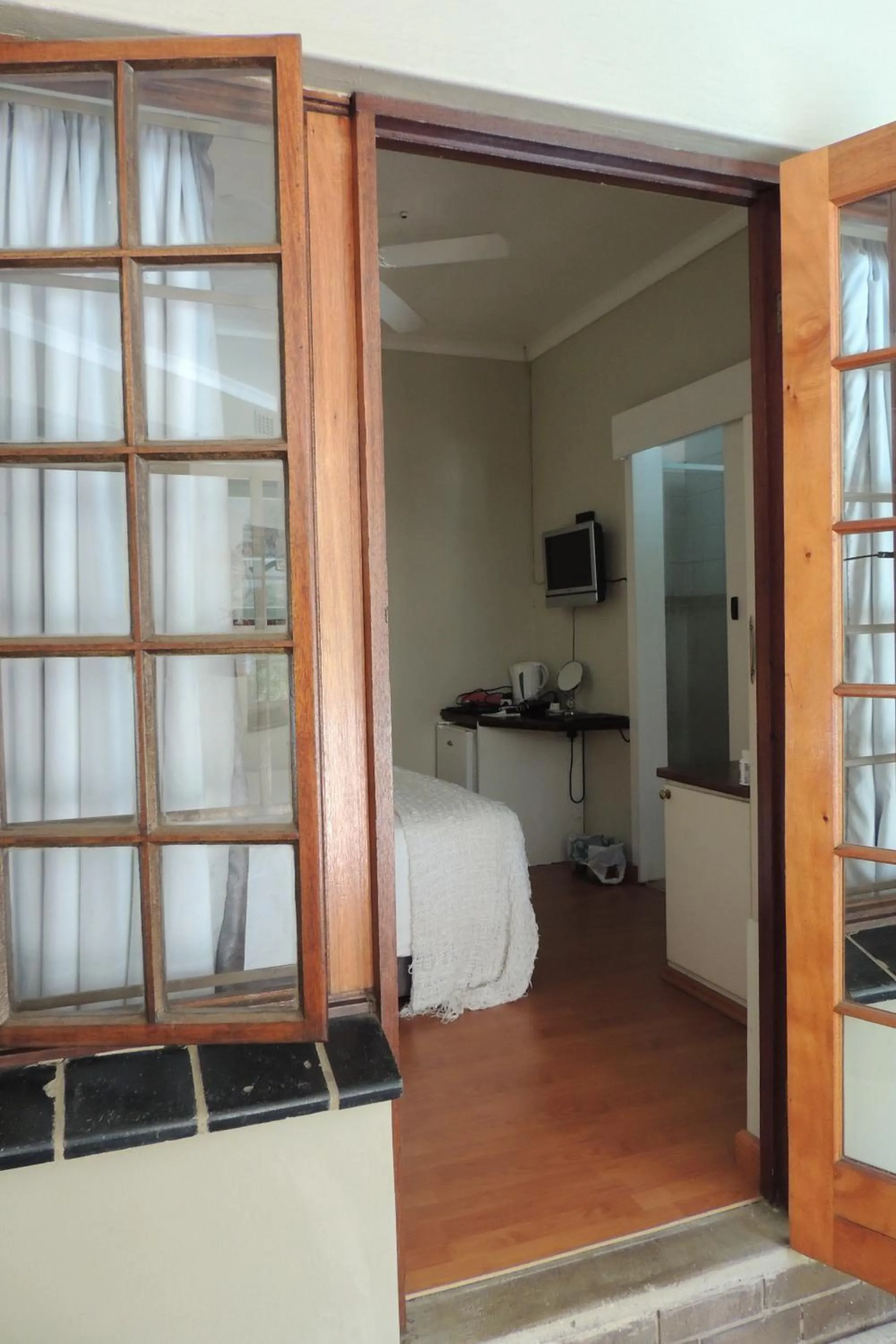 Brackens Guest House