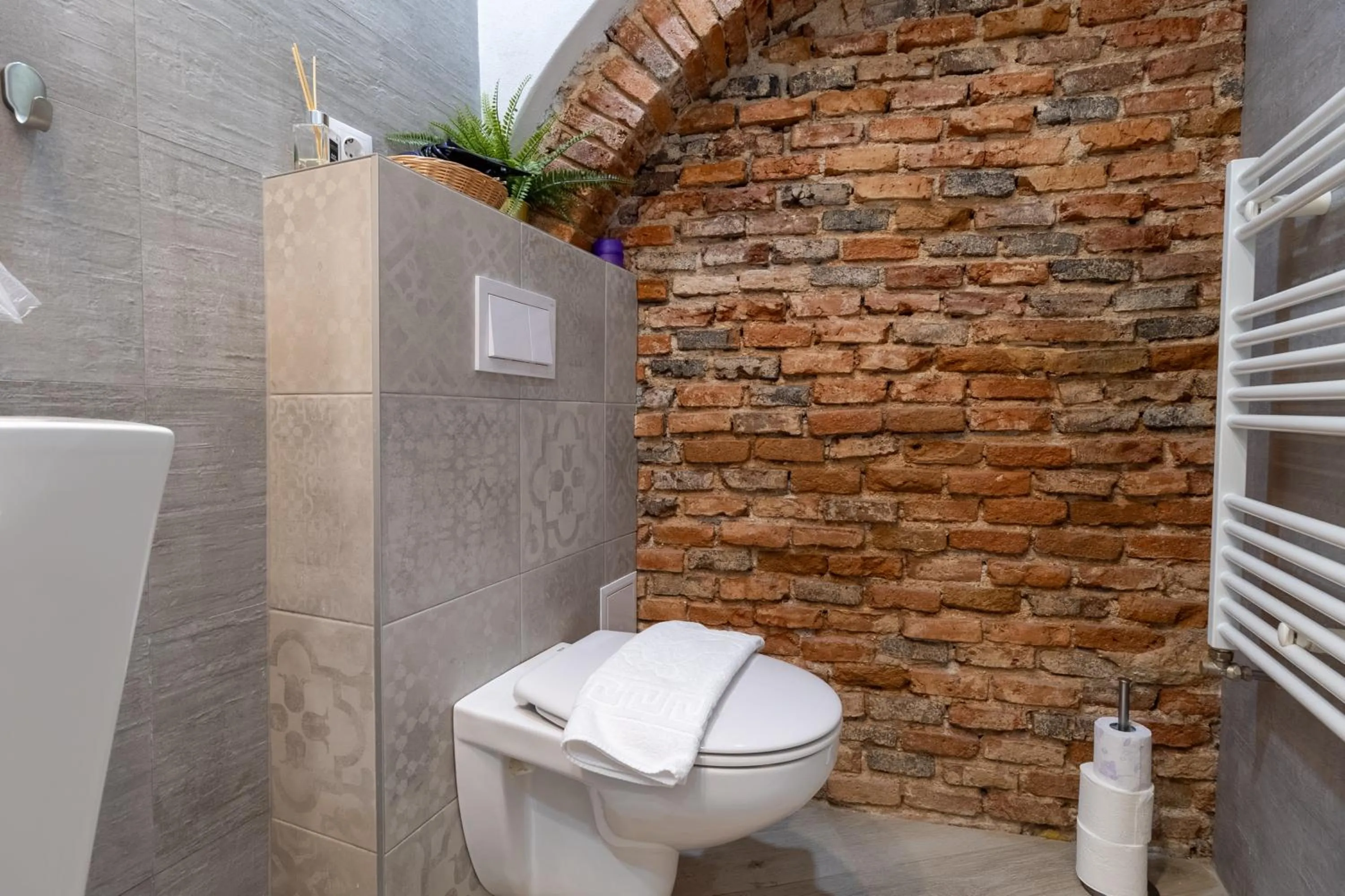 Bathroom in Lumiere House Sibiu