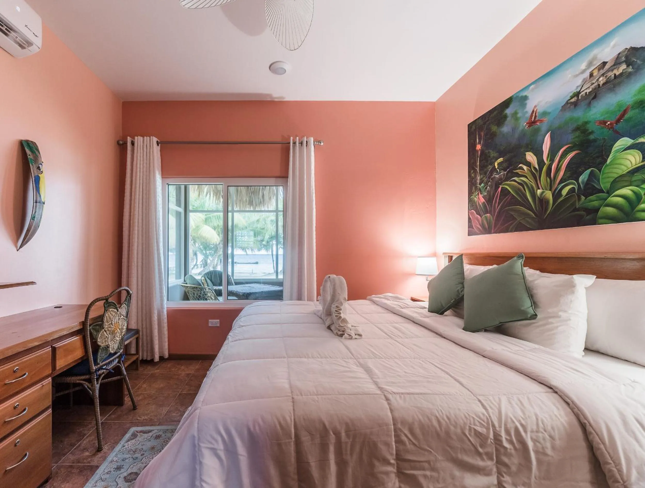 Bed in Sapphire Beach Resort