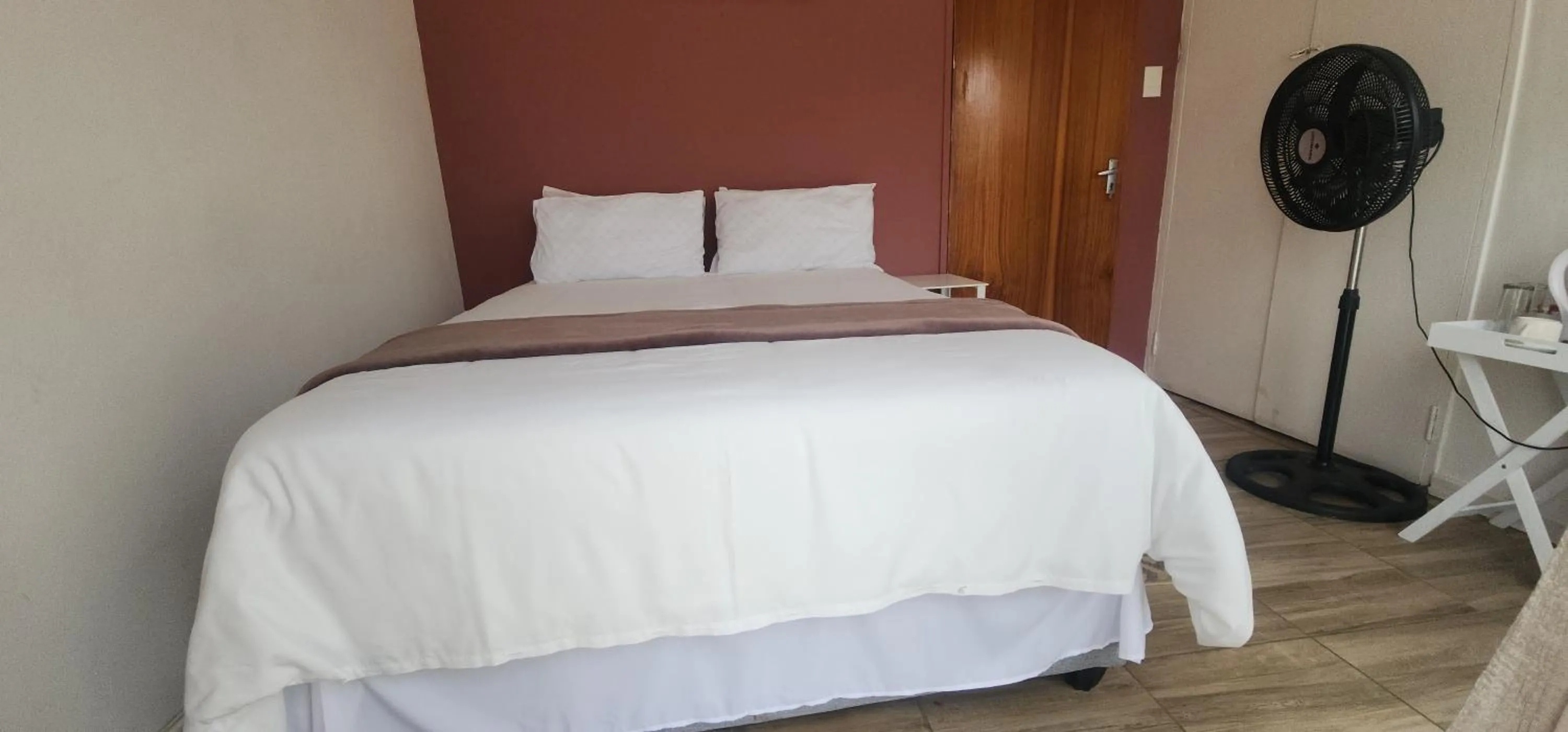Bed in Carnival View Guest Lodge and spa