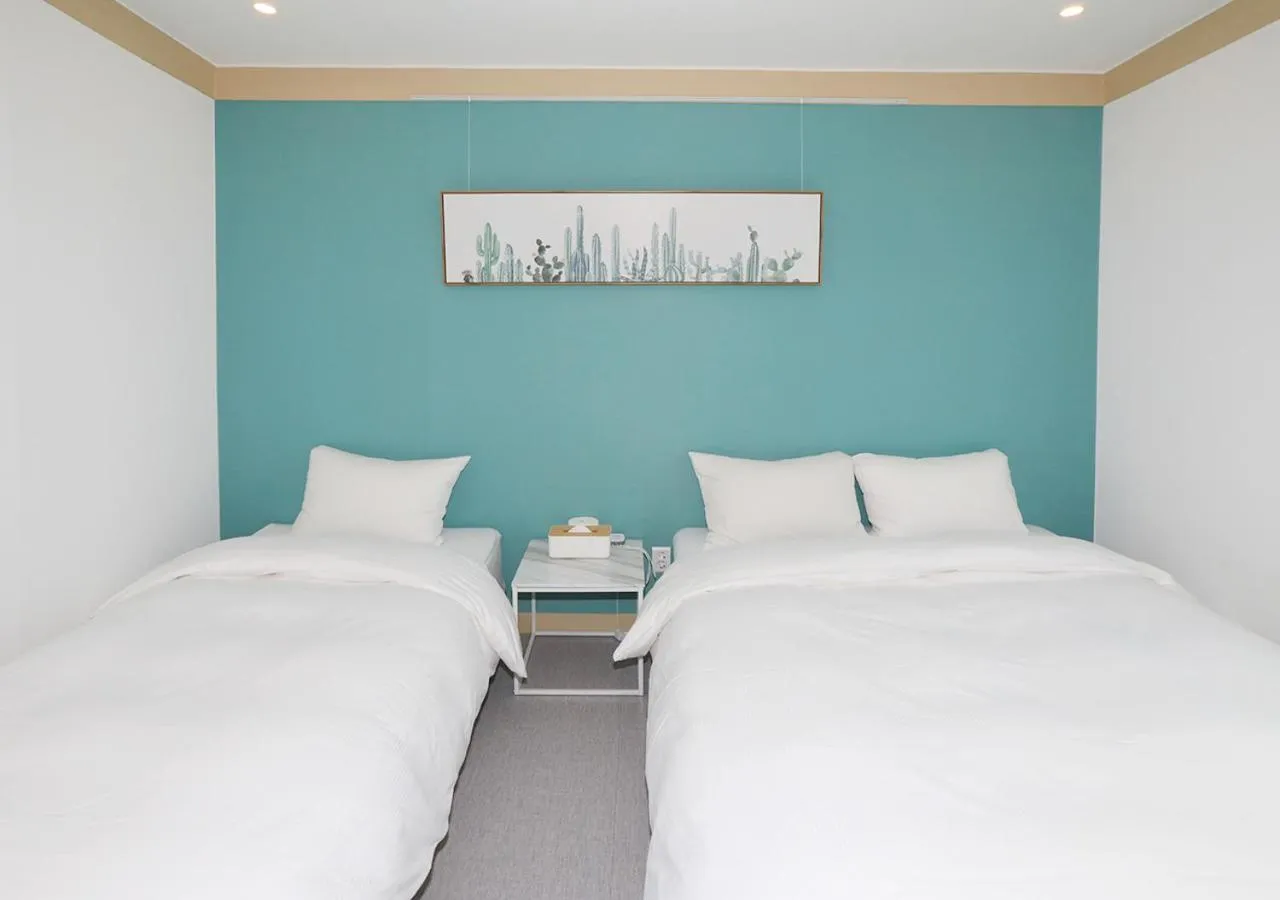 Photo of the whole room, Bed in Maison Mini Hotel