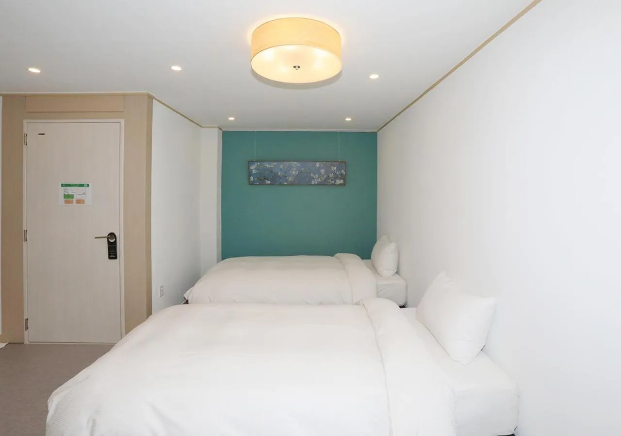 Photo of the whole room, Bed in Maison Mini Hotel
