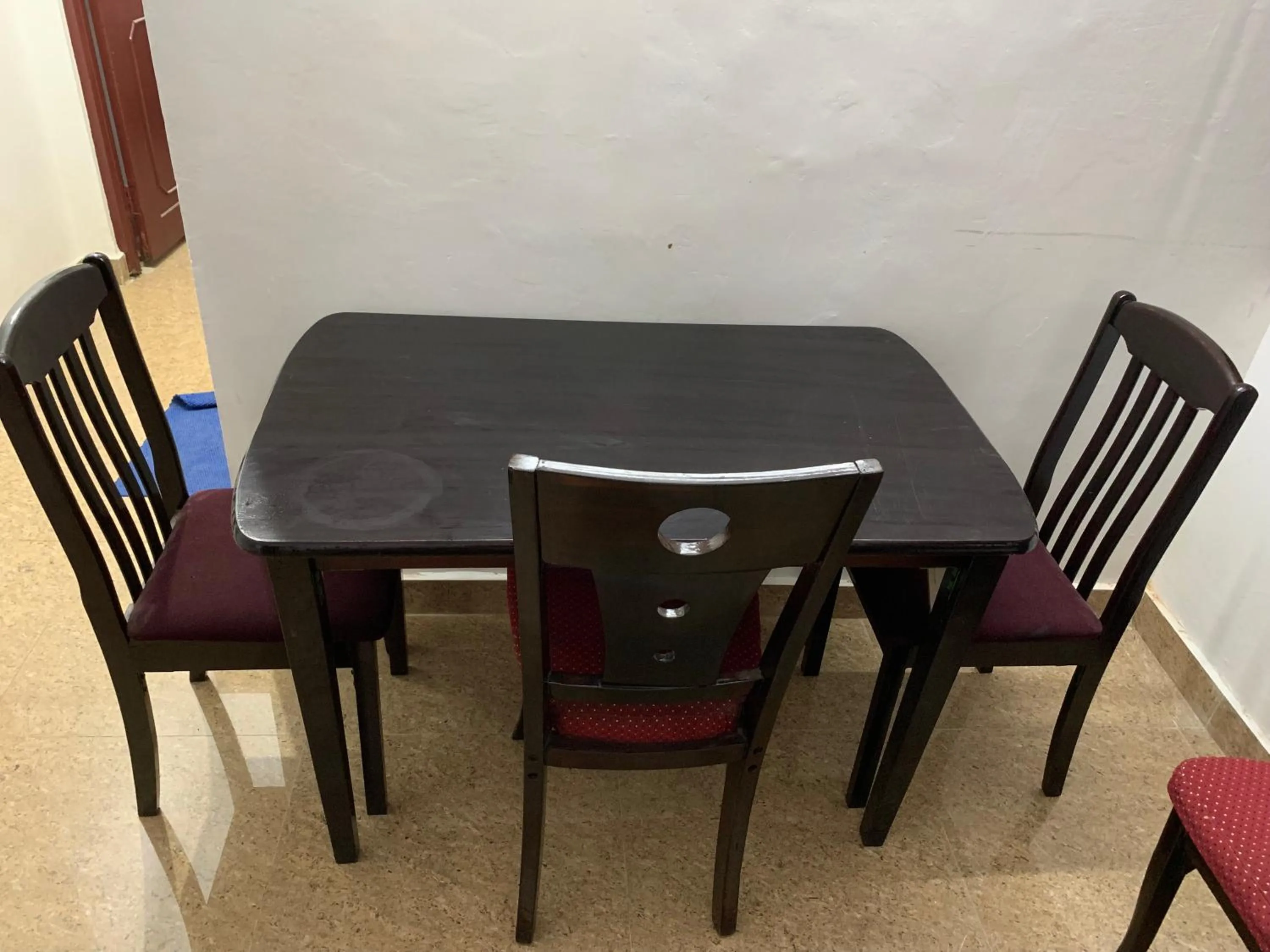 Dining area in Temple Tree Homes Next to Sankara Nethralaya & Apollo Hospitals Service Apartments With Exclusive Kitchen