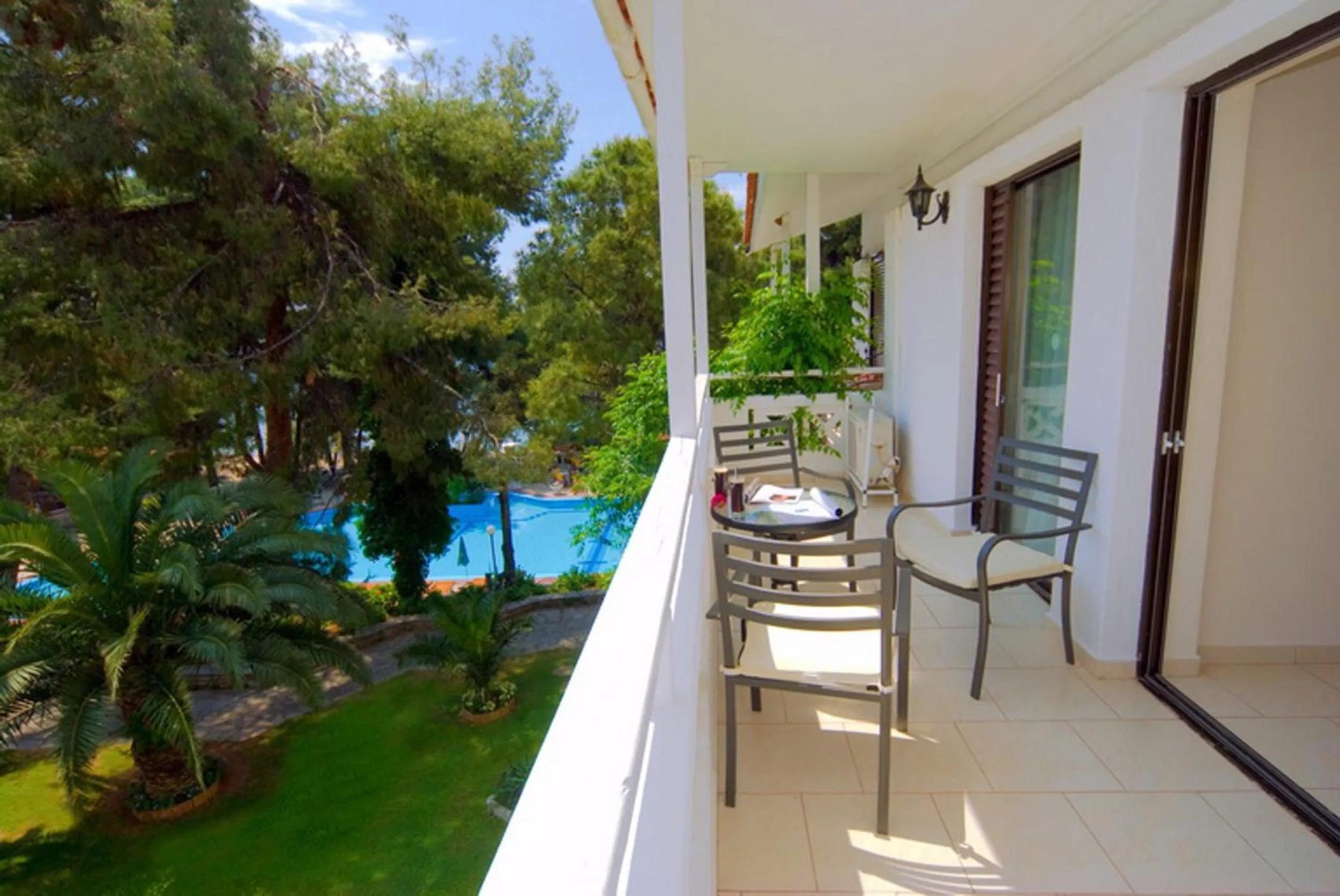 Day in Porfi Beach Hotel