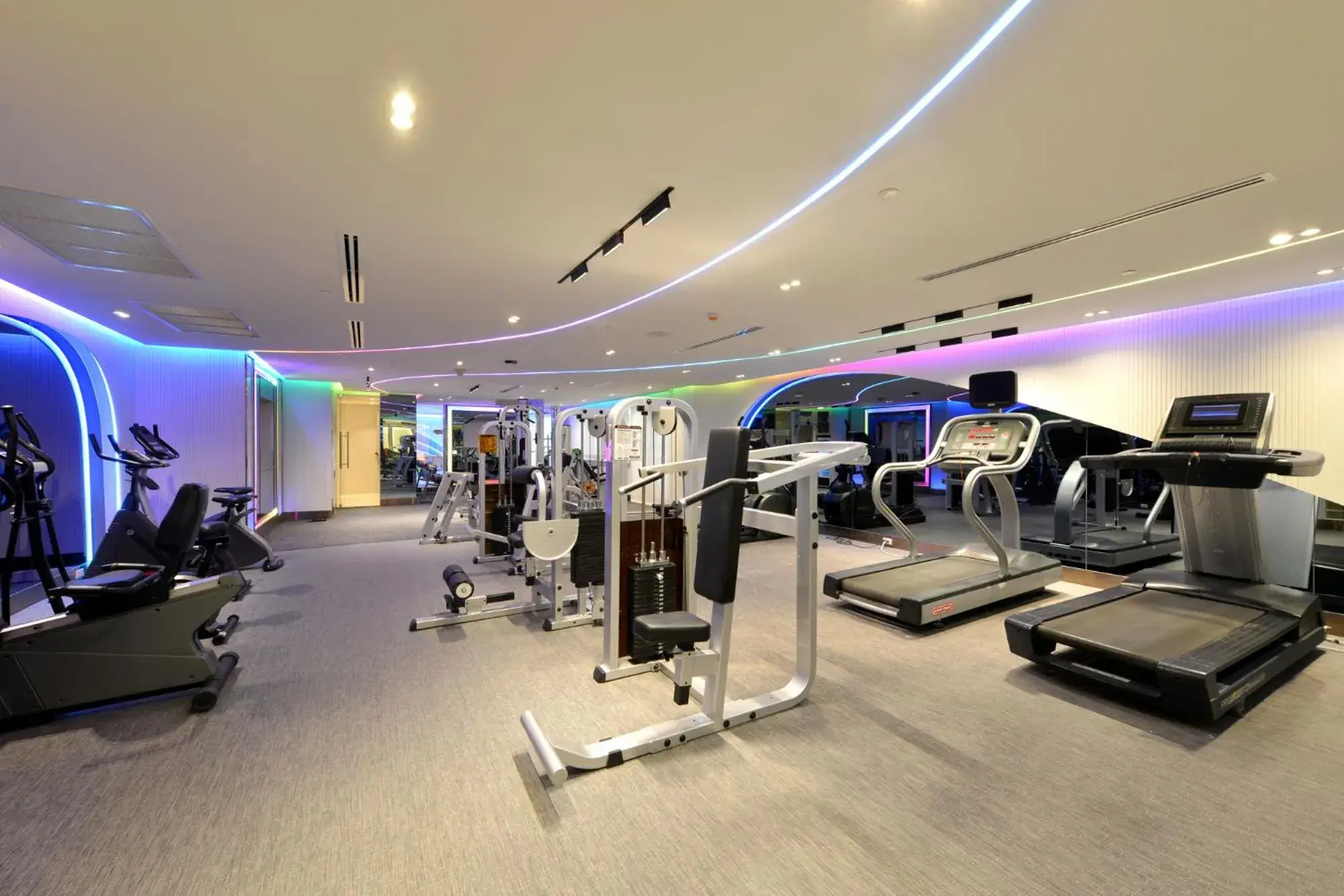Fitness centre/facilities in Centre Point Plus Hotel Silom - Newly Renovated Fitness centre/facilities in Centre Point Plus Hotel Silom - Newly Renovated
