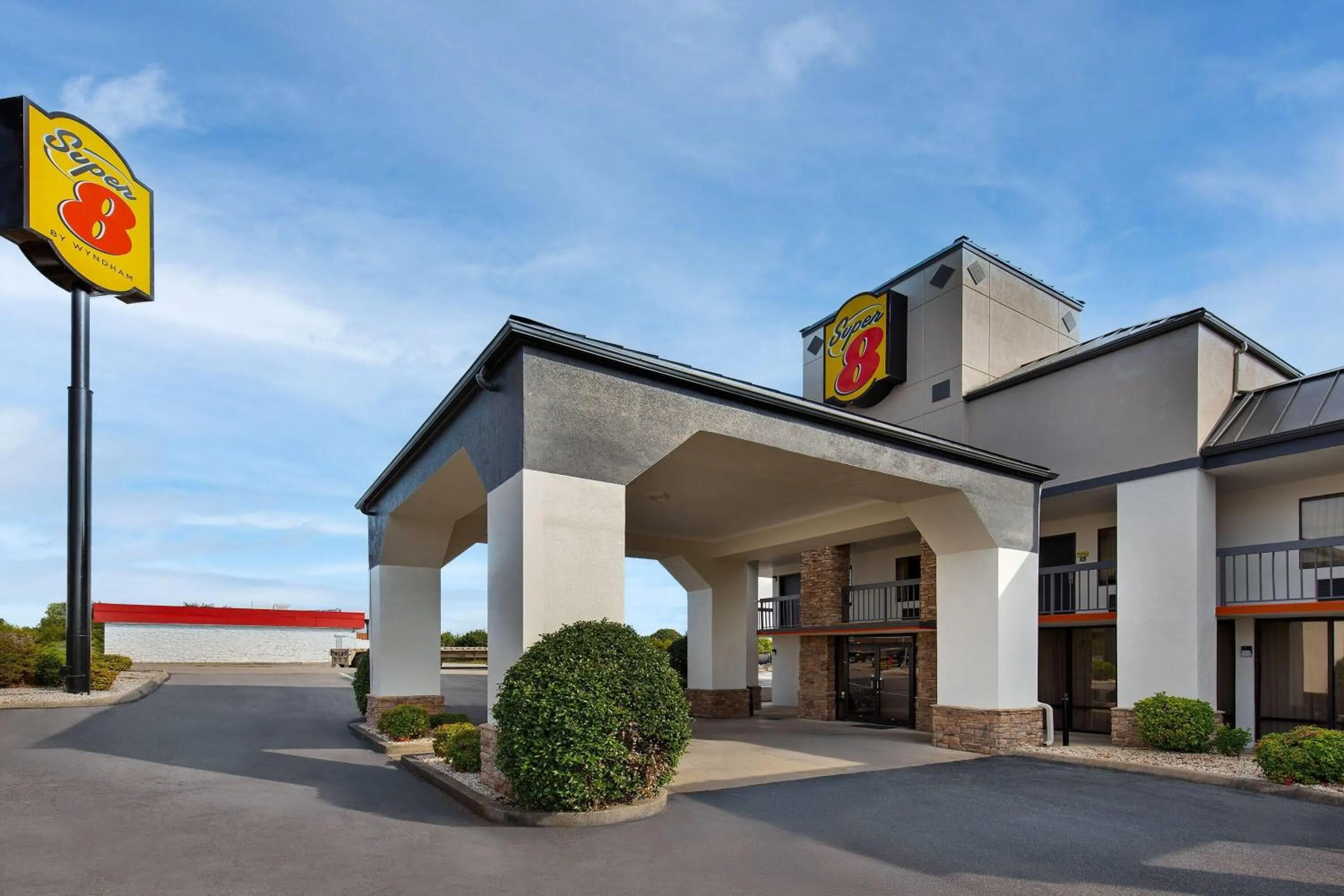 Property building in Super 8 by Wyndham Bulls Gap Greeneville Area