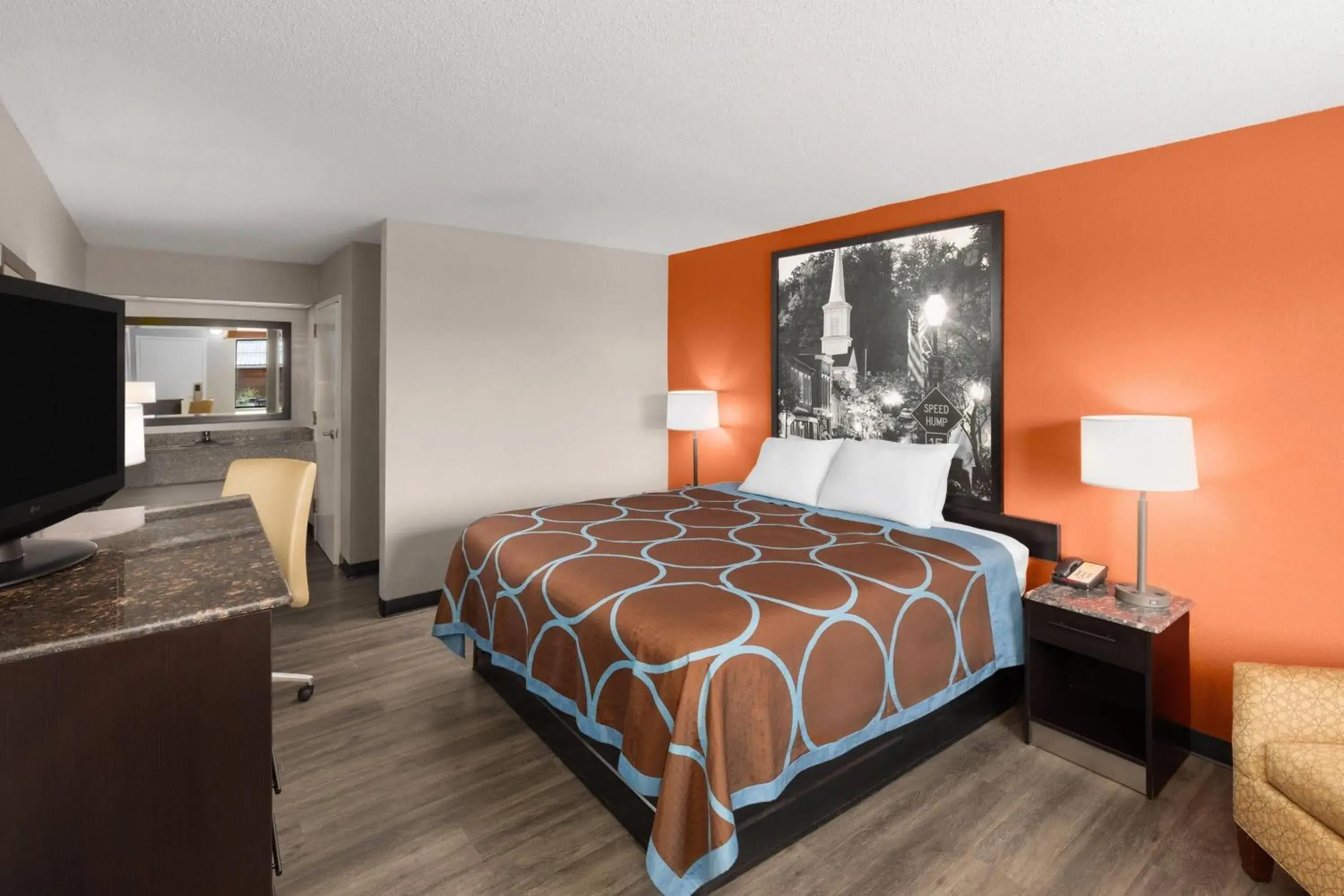 Photo of the whole room, Bed in Super 8 by Wyndham Bulls Gap Greeneville Area Photo of the whole room, Bed in Super 8 by Wyndham Bulls Gap Greeneville Area