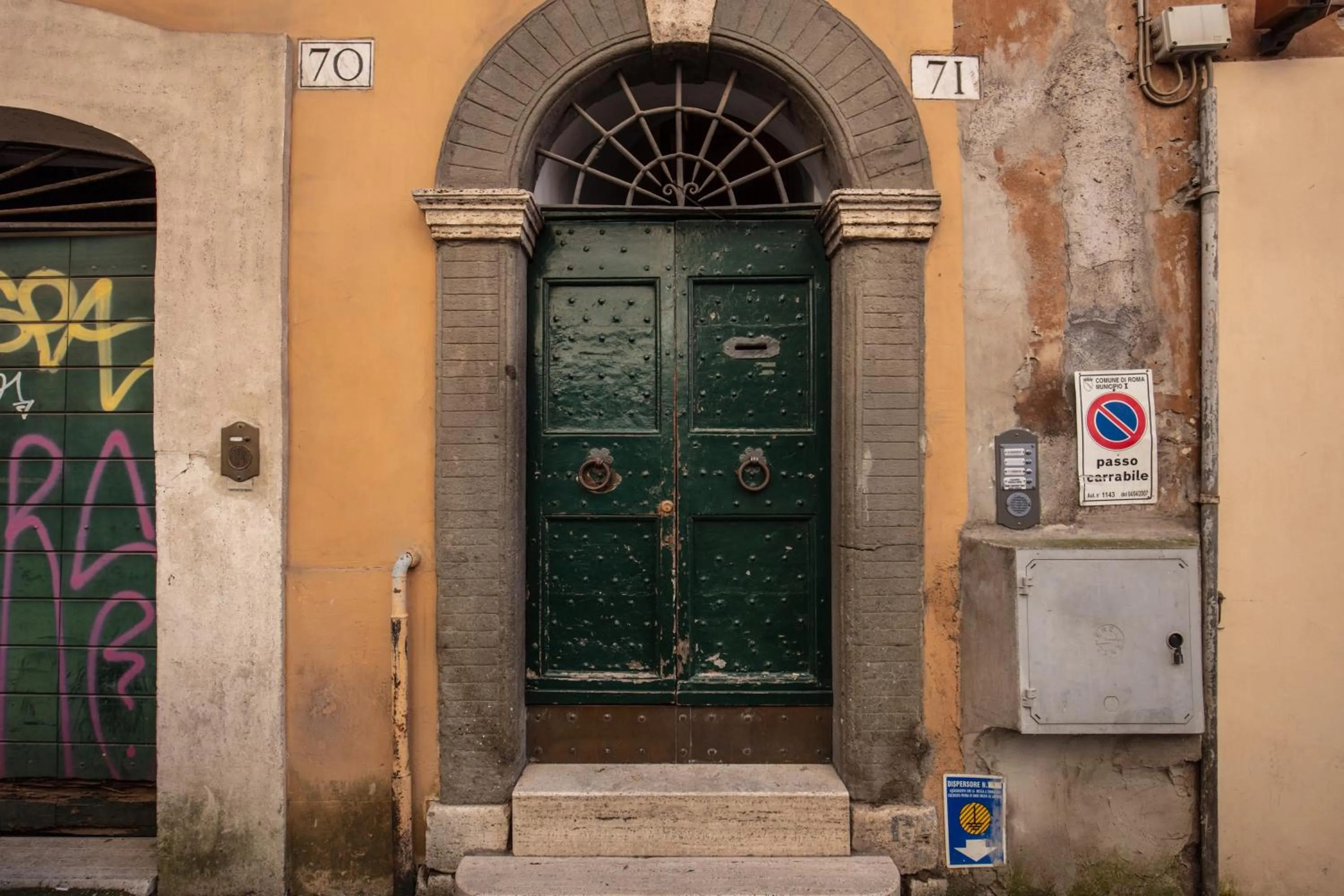 Property building in Colosseo Miracle Suite