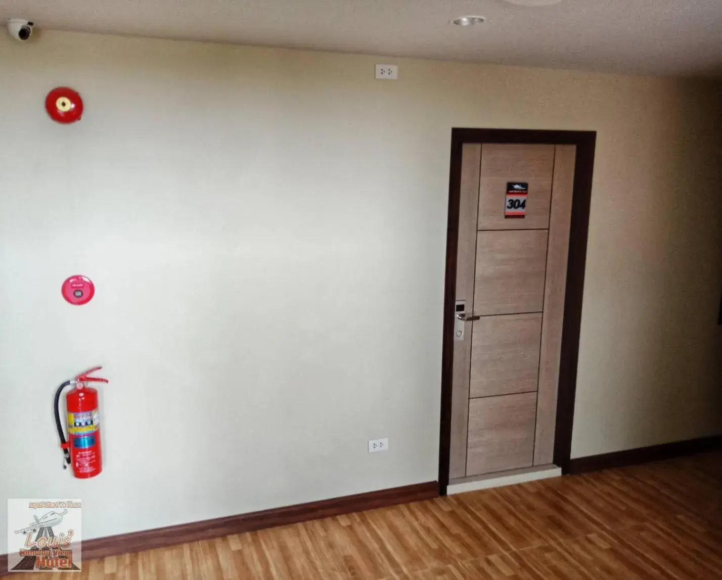 Louis' Runway View Hotel - SHA Extra Plus Louis' Runway View Hotel - SHA Extra Plus