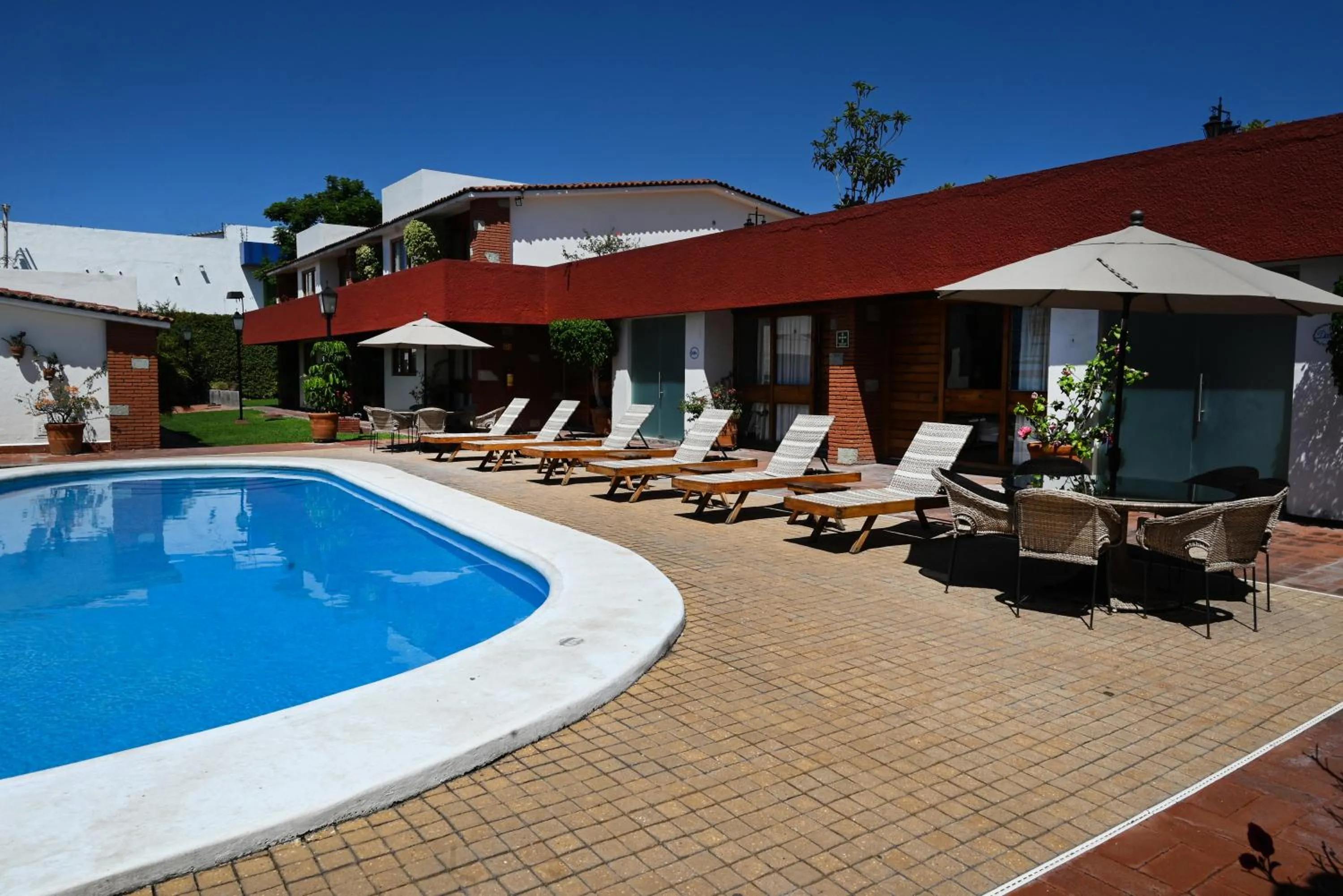 Day in Hotel Hacienda