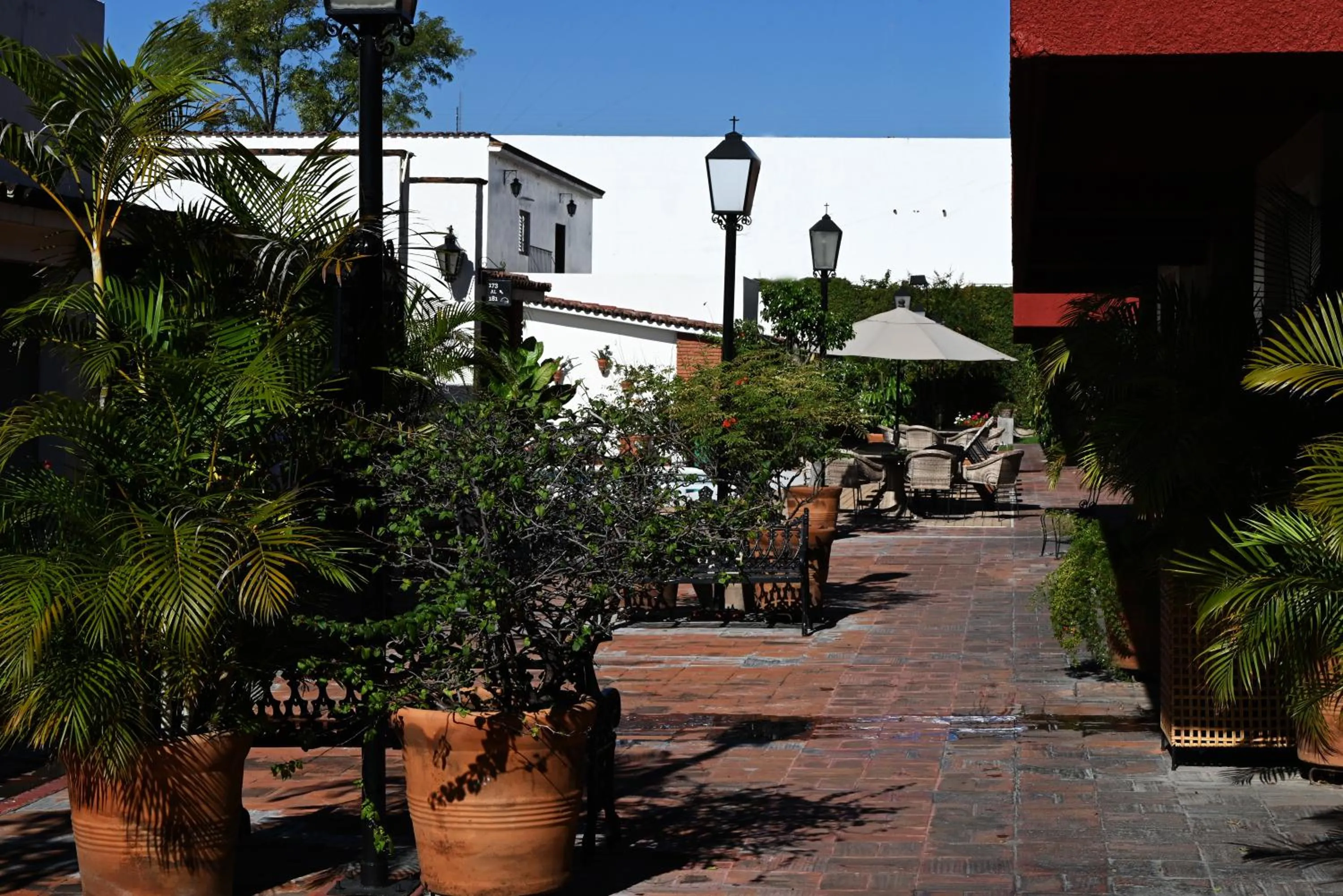 Property building in Hotel Hacienda