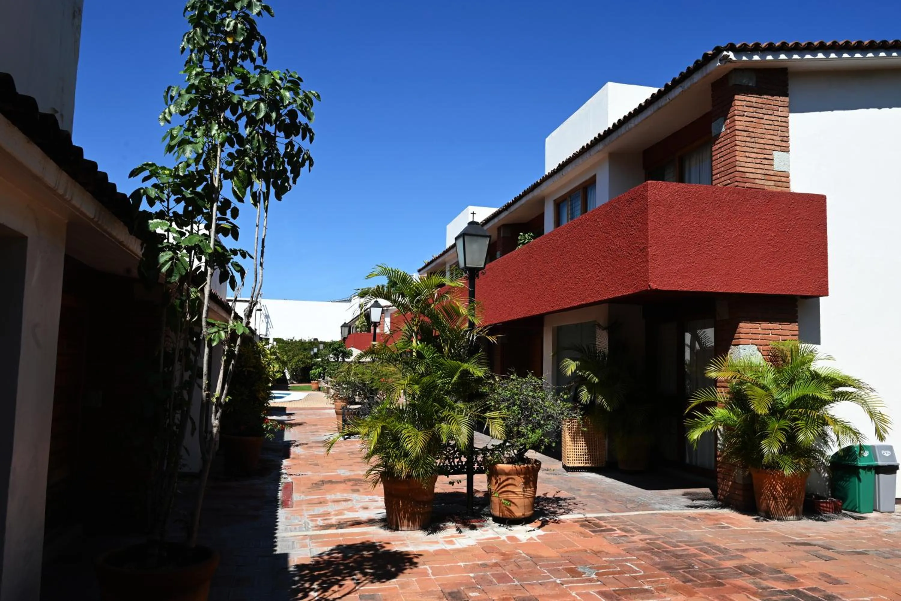 Property building in Hotel Hacienda