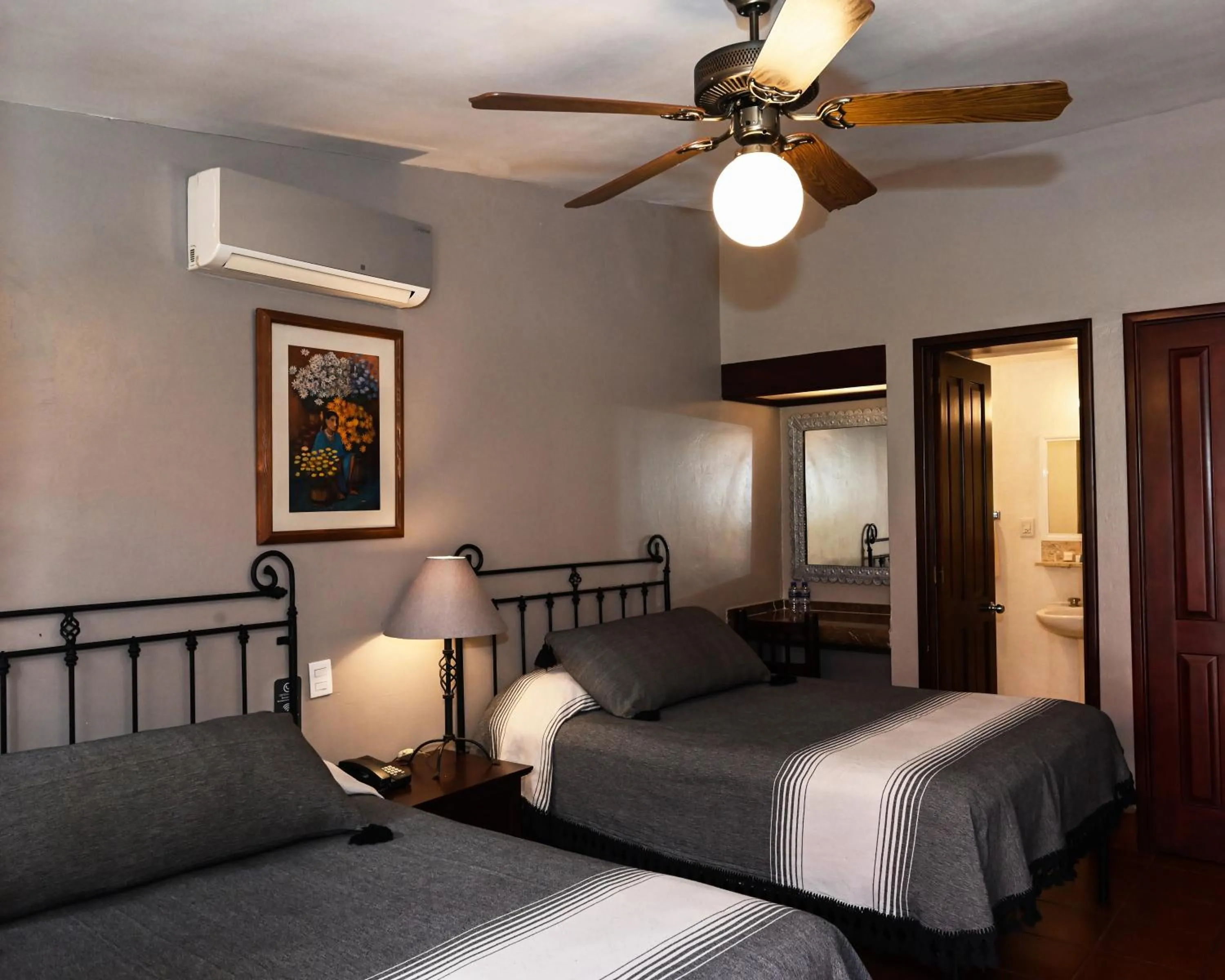 Bedroom, Bed in Hotel Hacienda