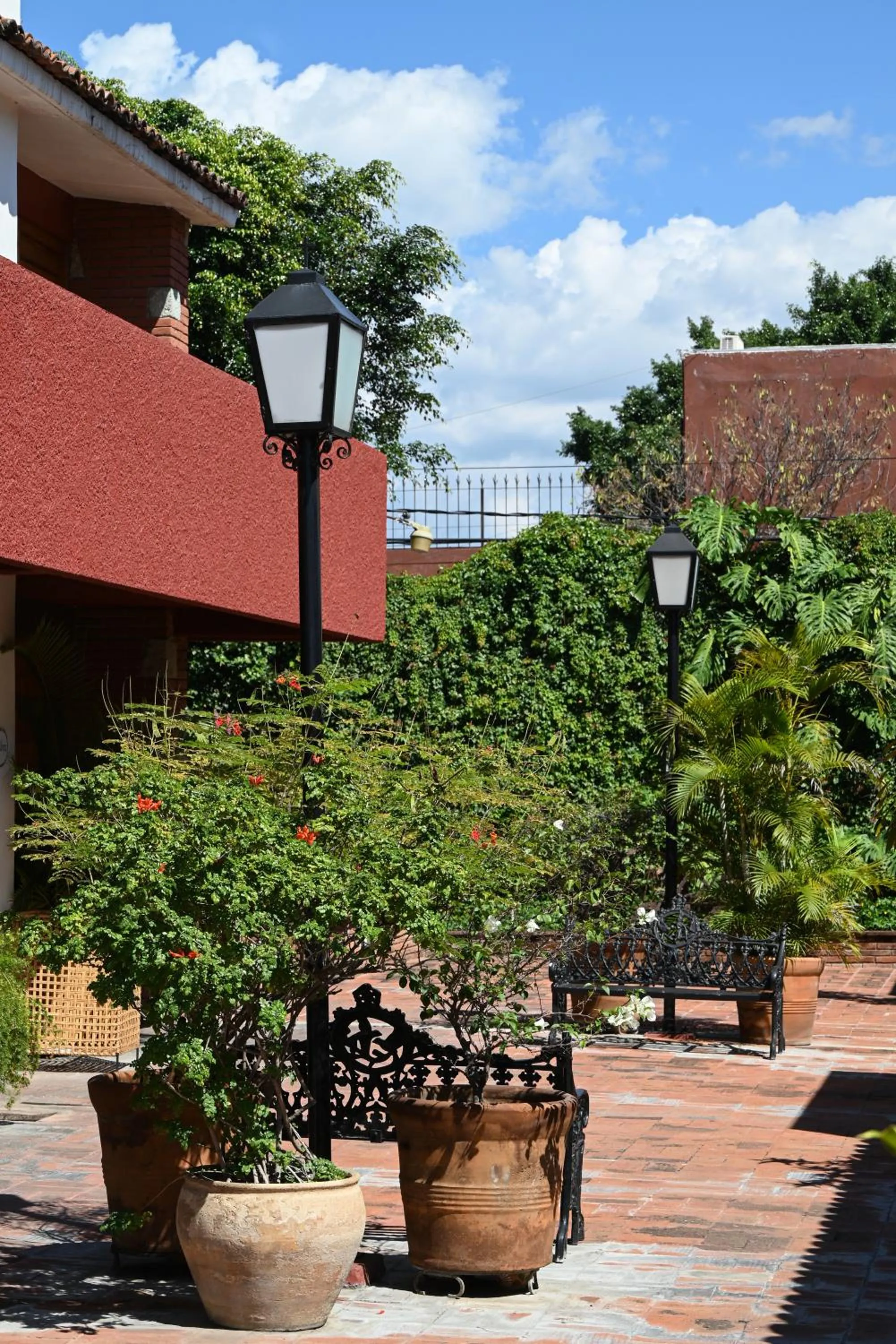 Property building in Hotel Hacienda