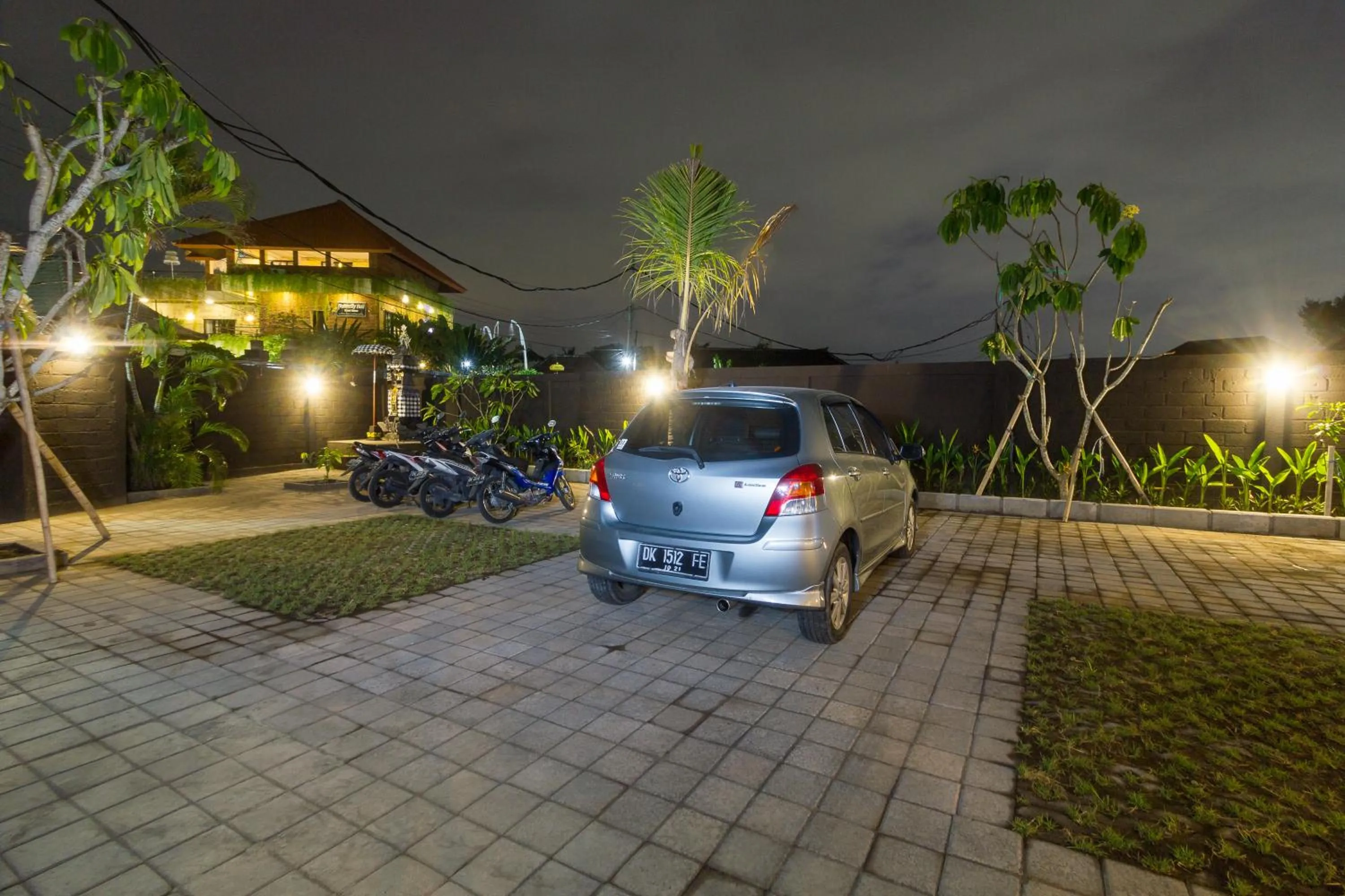 Parking in The Uma Guesthouse