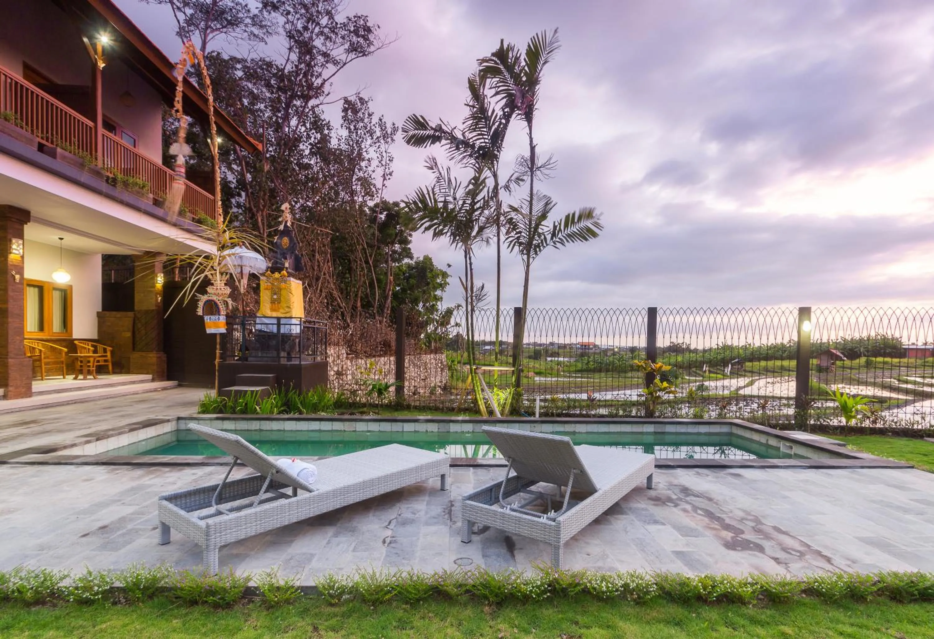 Swimming pool in The Uma Guesthouse
