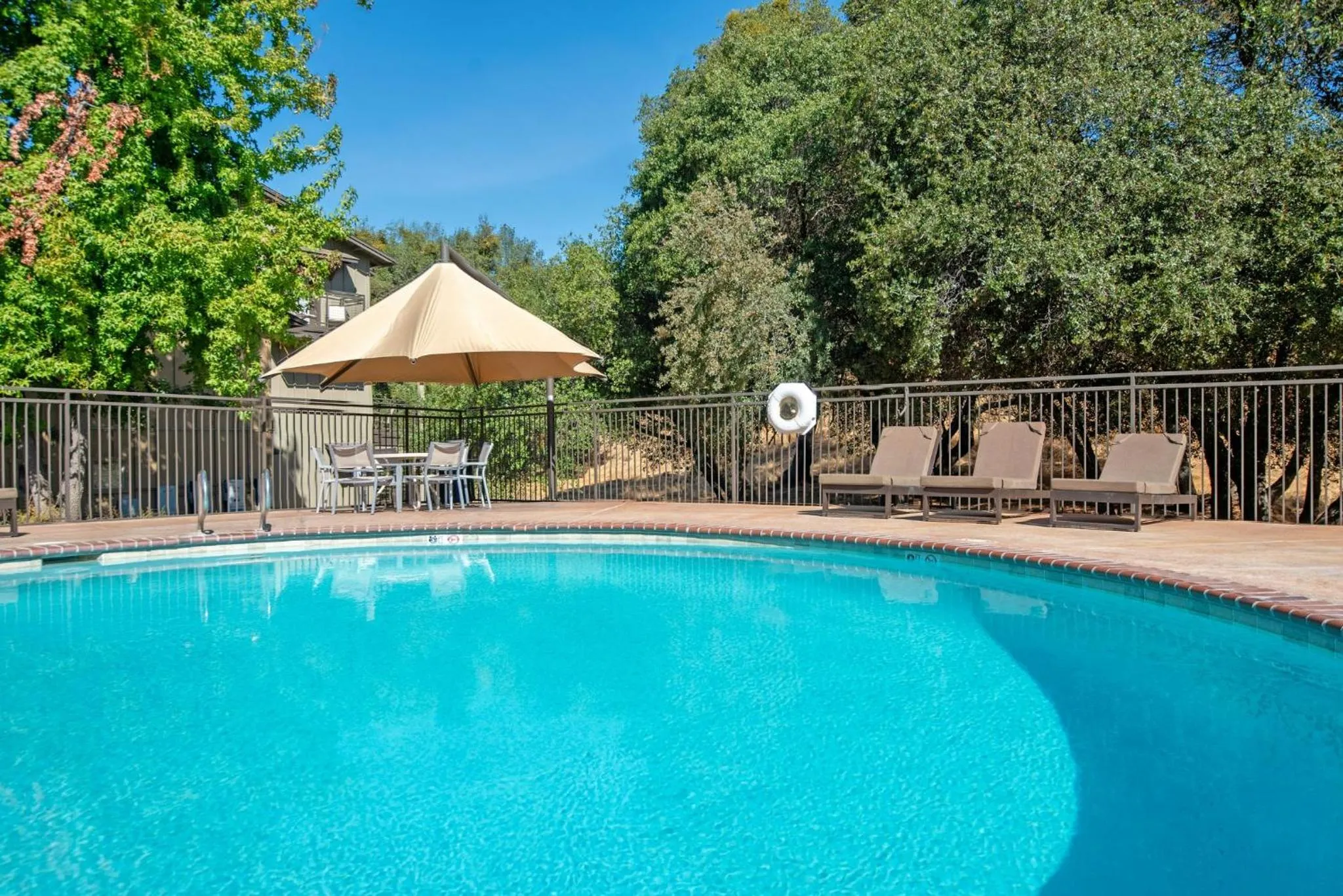 Swimming pool in WorldMark Angels Camp