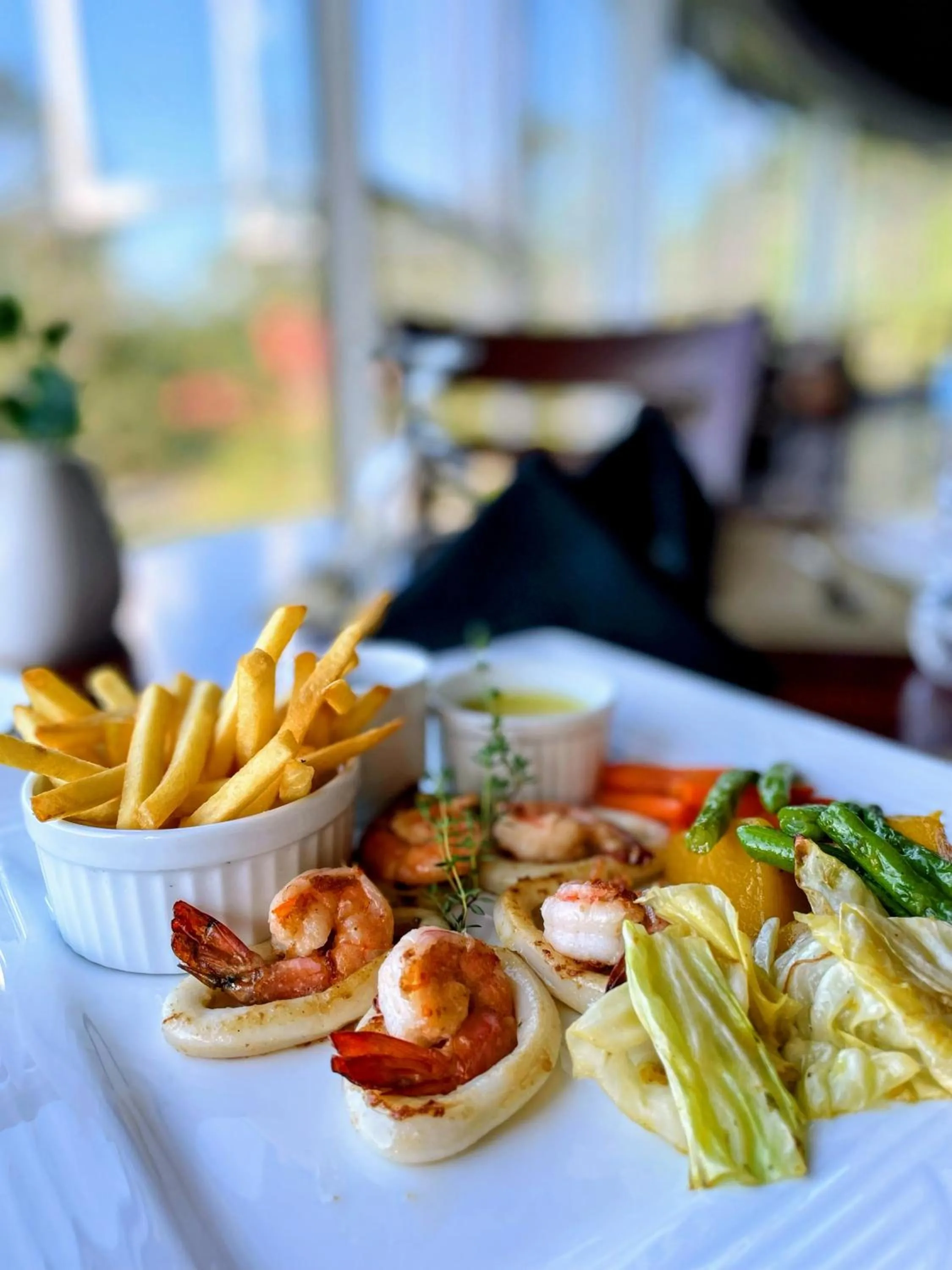 Food and drinks in Bellwood Hills Resort & Spa