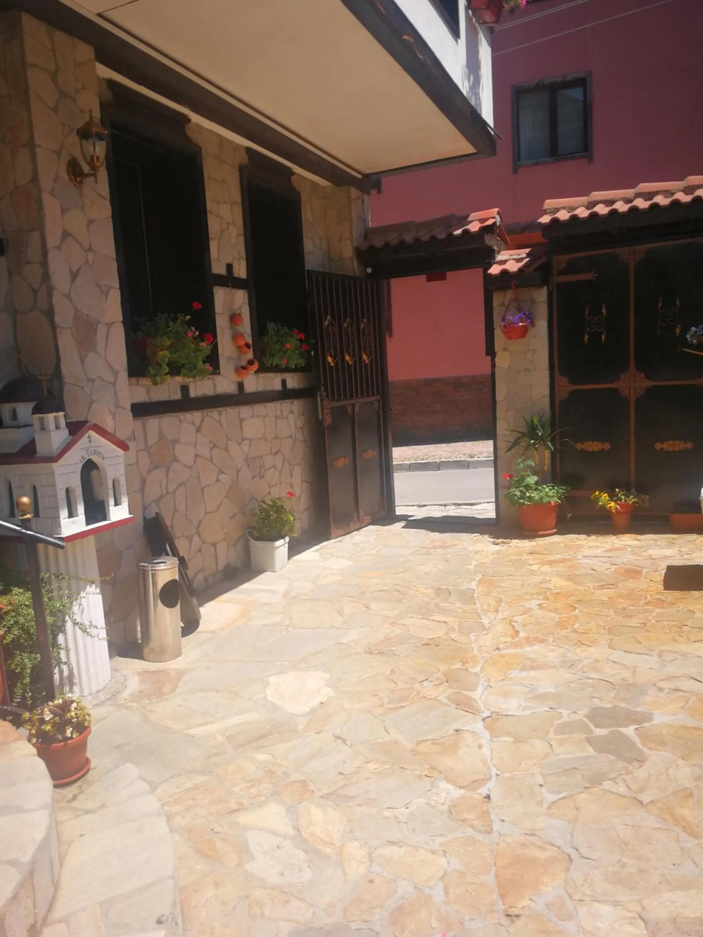 Hotel St. George Pobedonosets