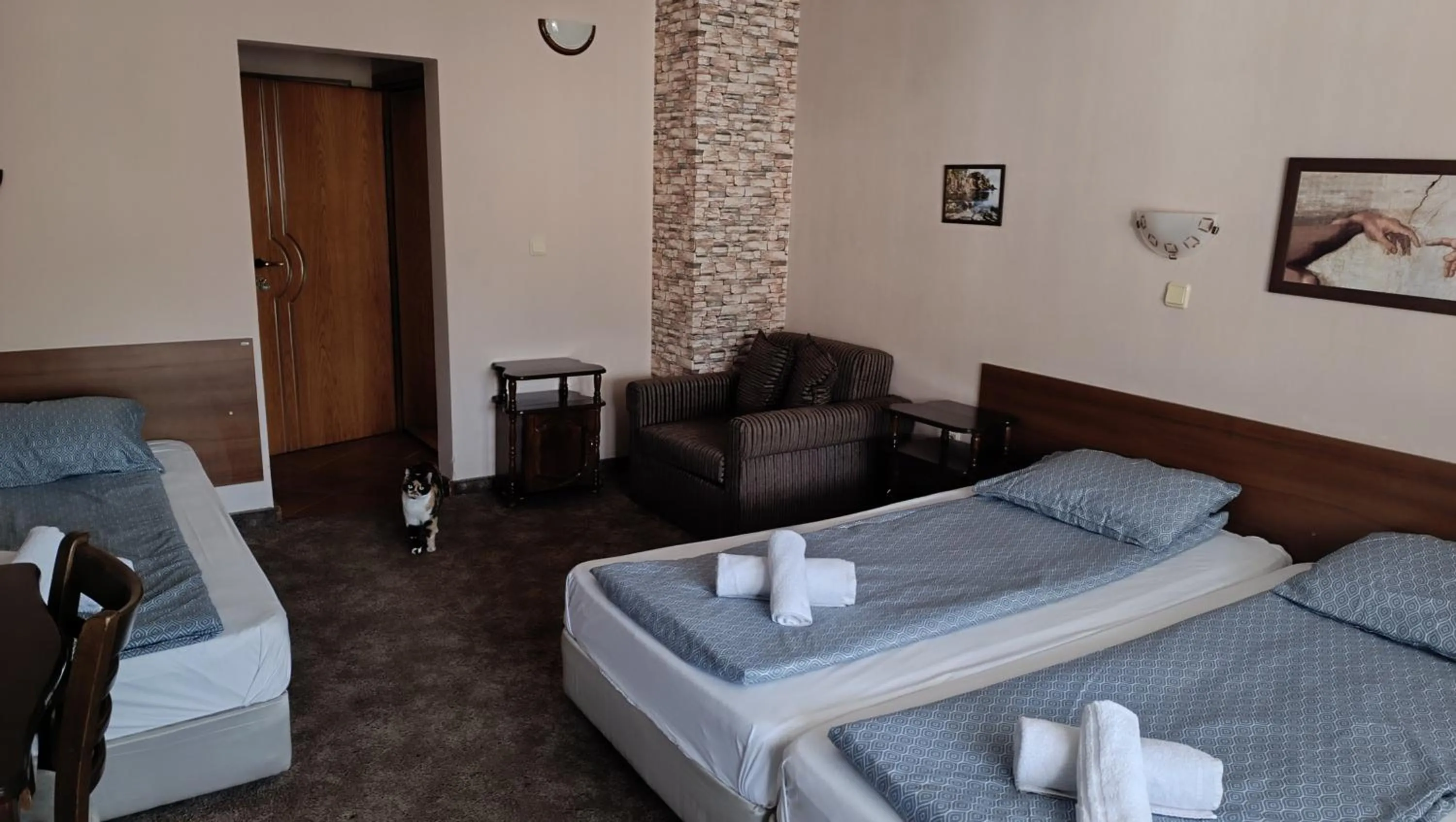Bed in Hotel St. George Pobedonosets