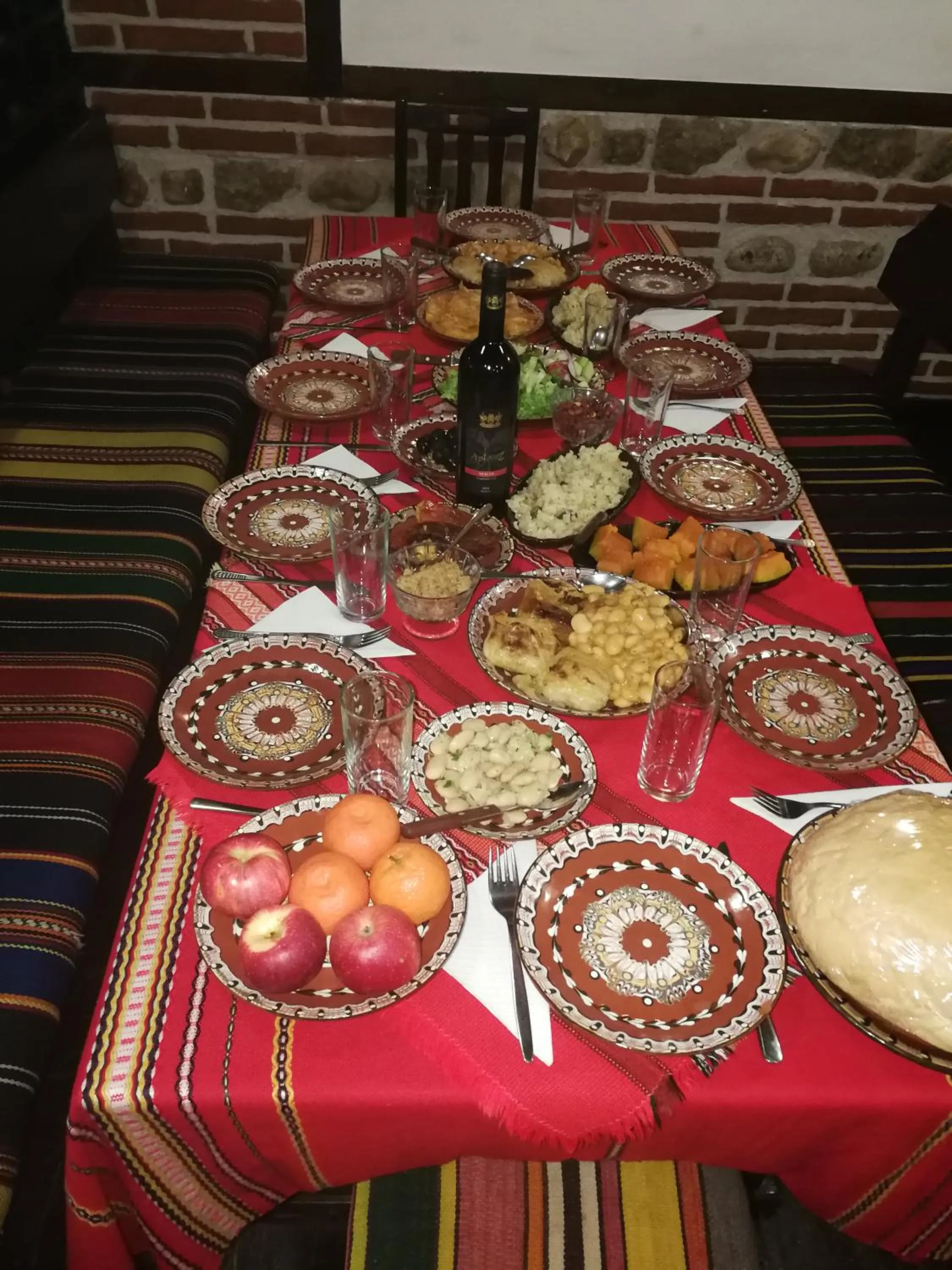 Food and drinks in Hotel St. George Pobedonosets