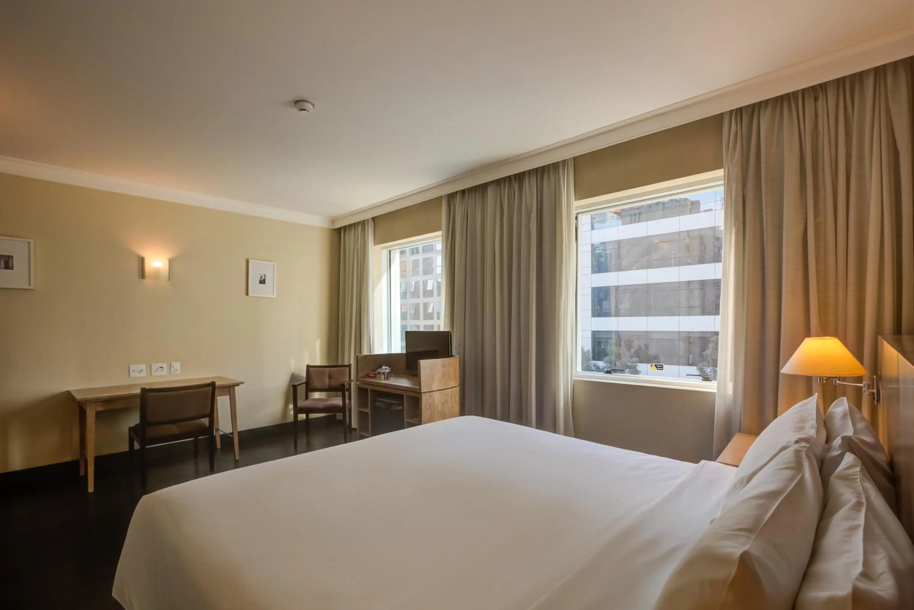 Bedroom, Bed in Park Inn by Radisson Berrini