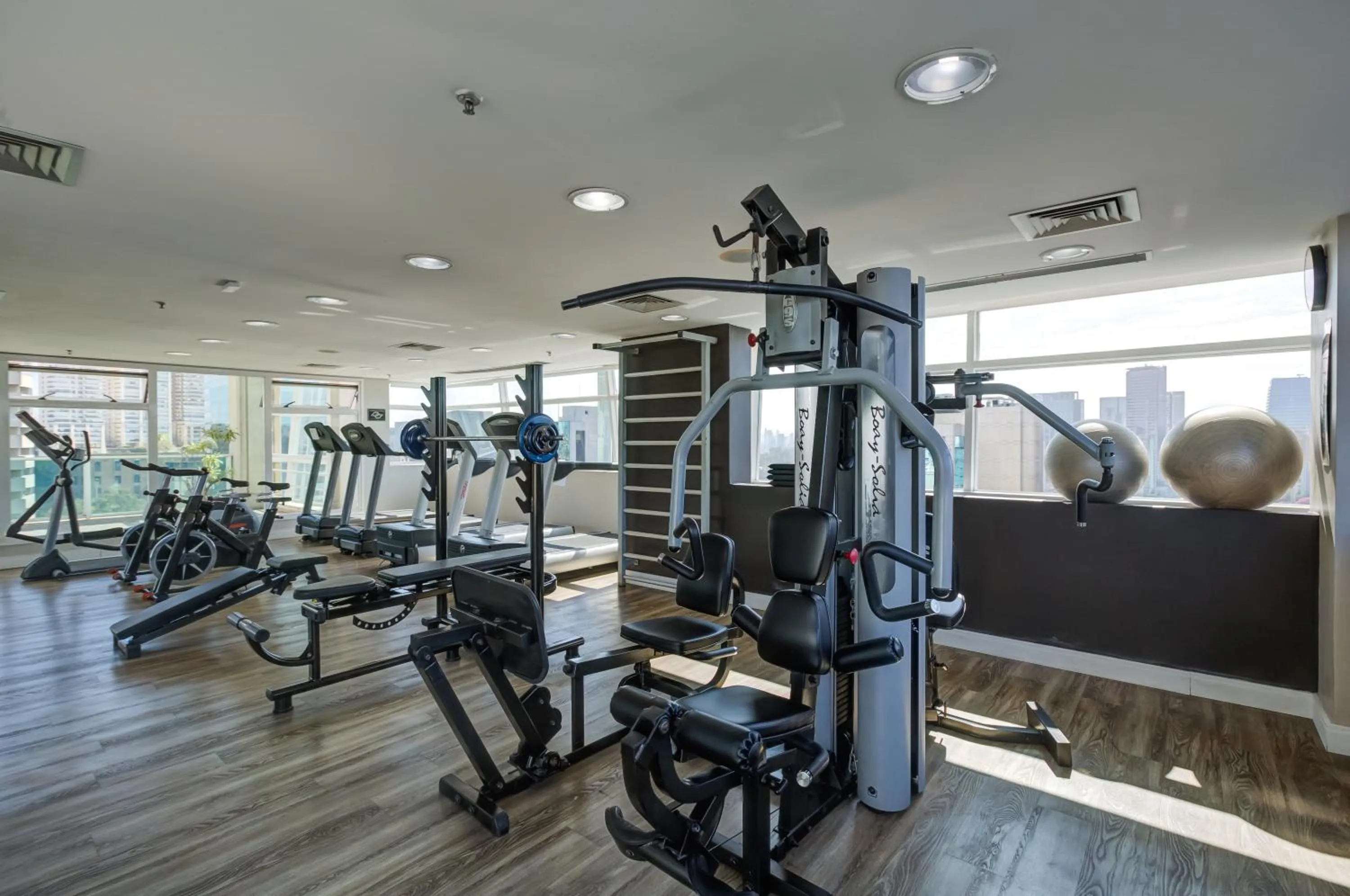 Fitness centre/facilities in Park Inn by Radisson Berrini