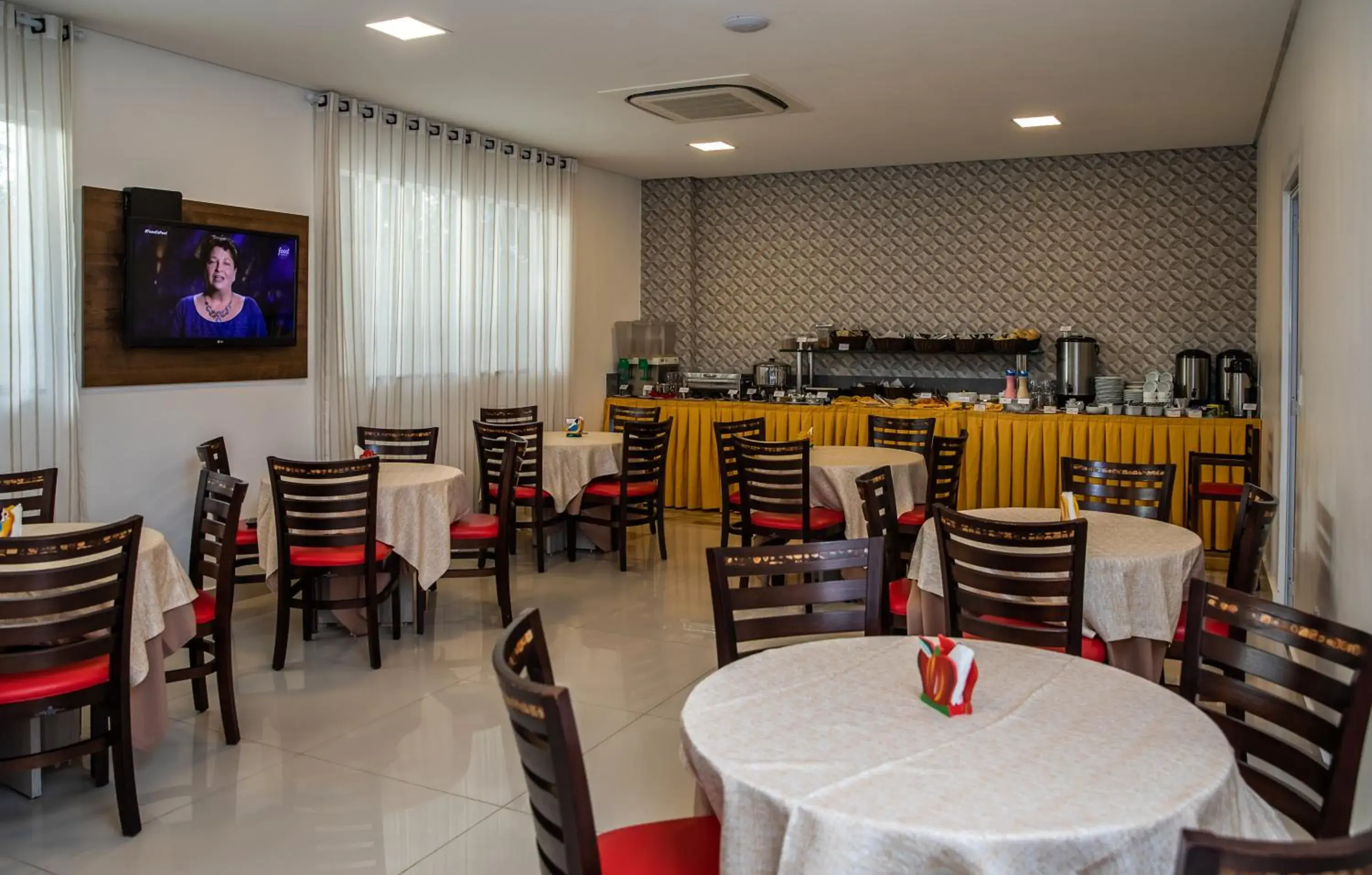 Restaurant/places to eat in Tambau Beach Hotel Restaurant/places to eat in Tambau Beach Hotel