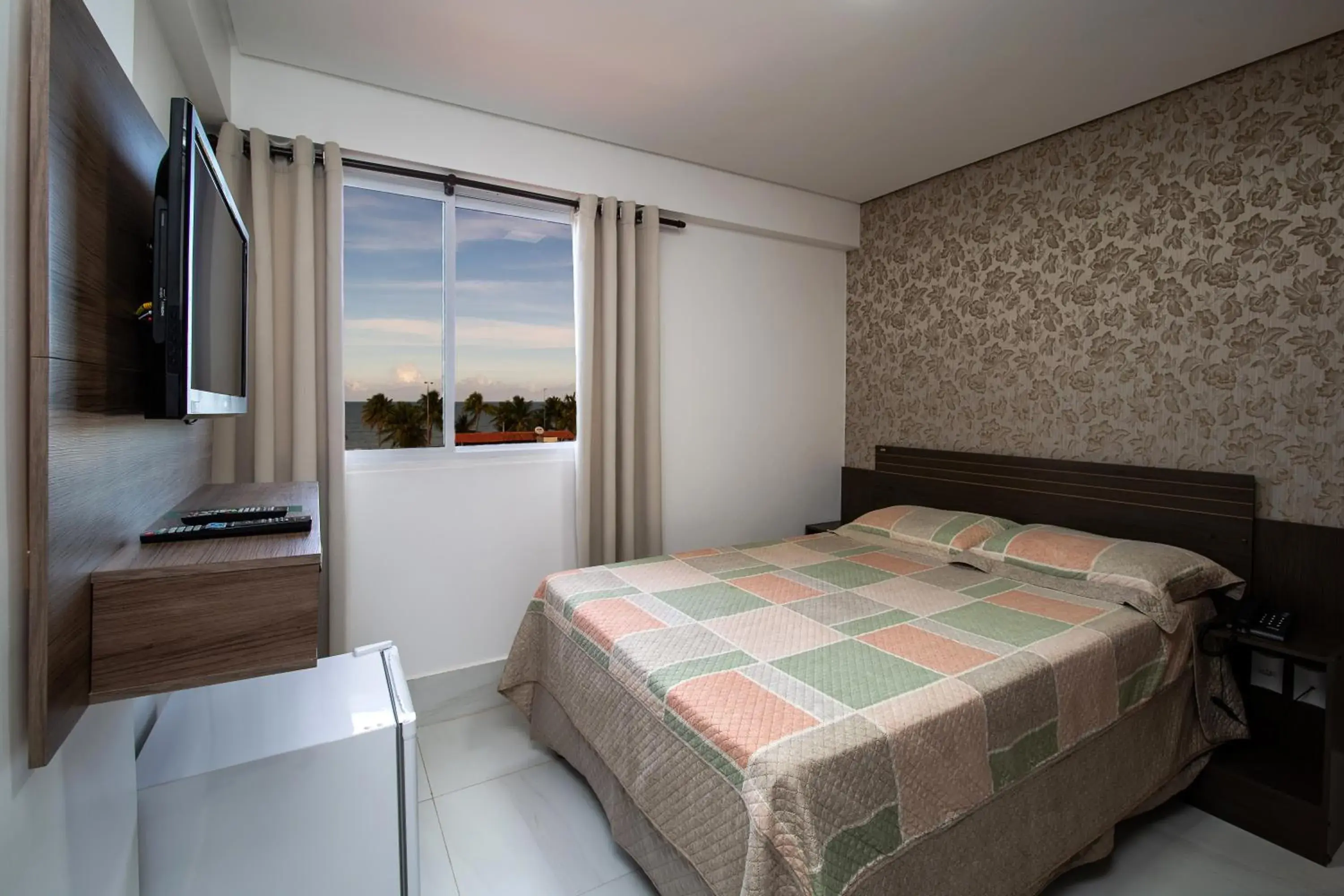 Double Room with Sea View in Tambau Beach Hotel Double Room with Sea View in Tambau Beach Hotel