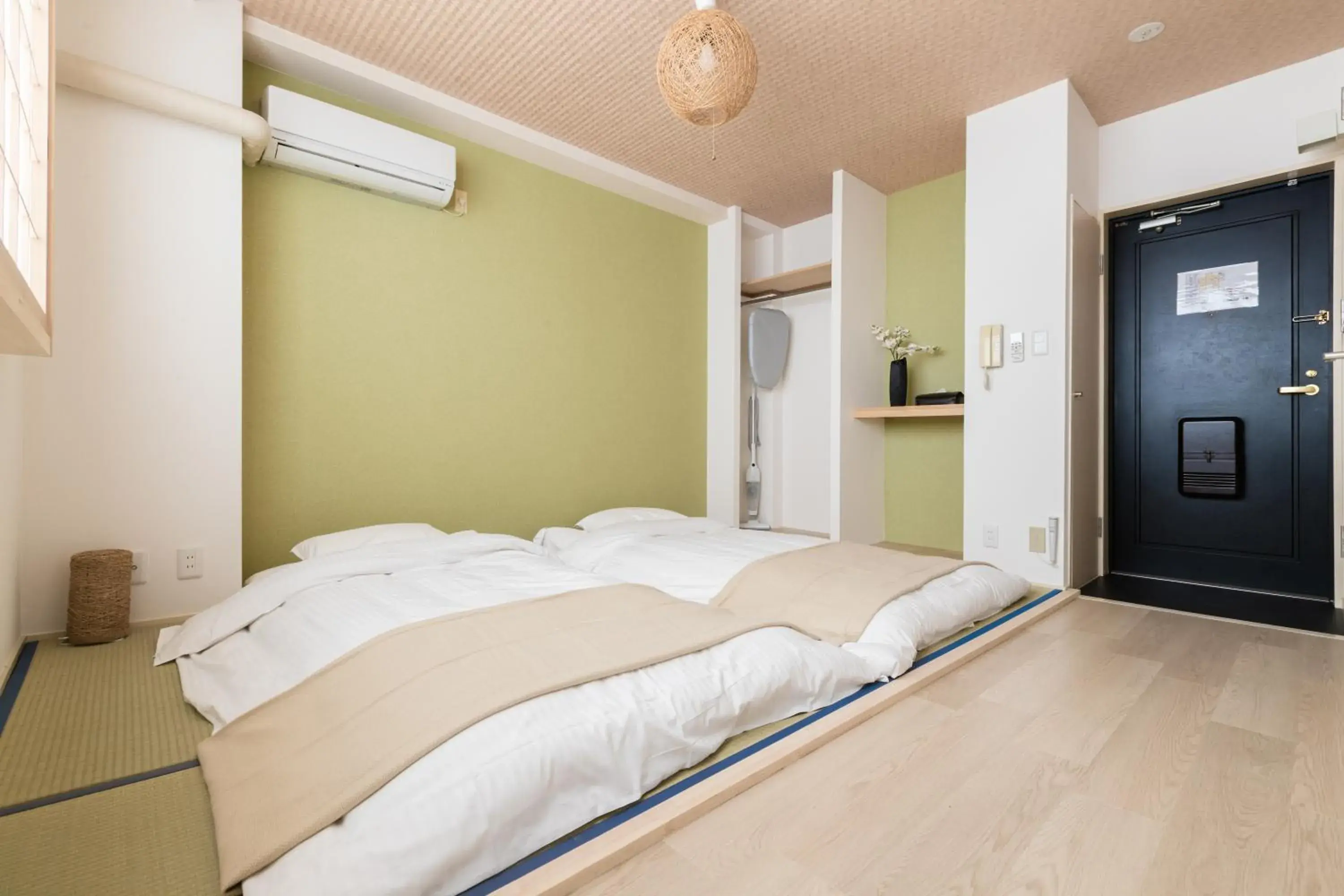 Photo of the whole room, Bed in GuestHouse MIYABI Photo of the whole room, Bed in GuestHouse MIYABI